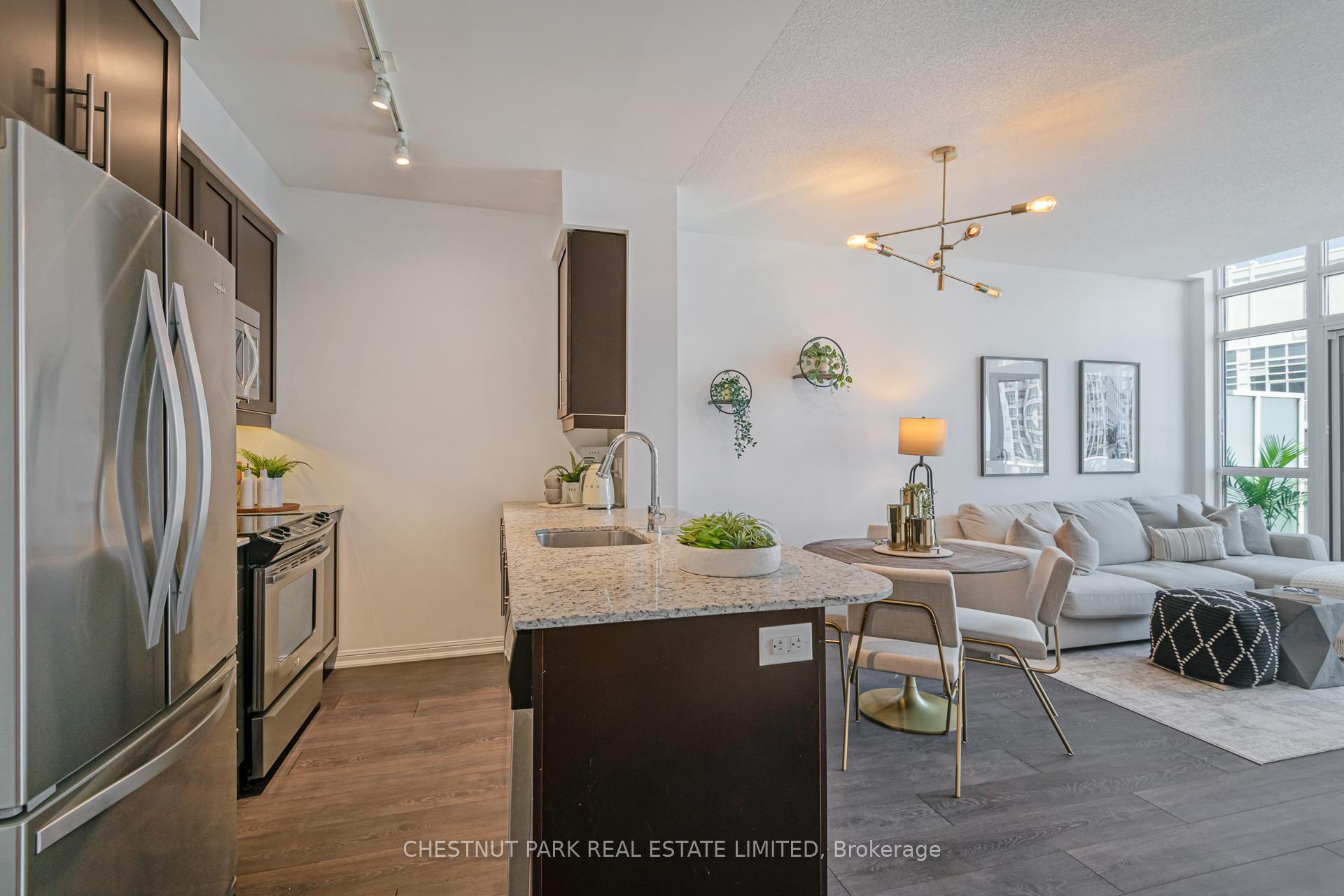 2 Bedrooms Condo at 35 Bastion, Toronto For sale