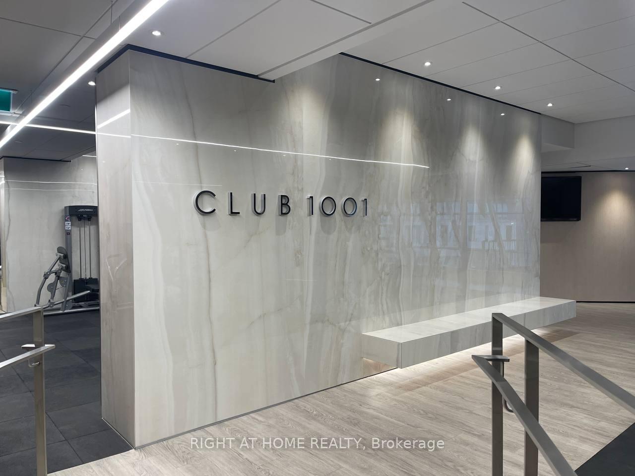 2 Bedrooms Condo at 1001 Bay, Toronto For sale
