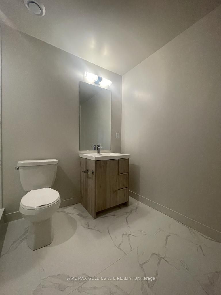 90 Glen Everest Road, #716