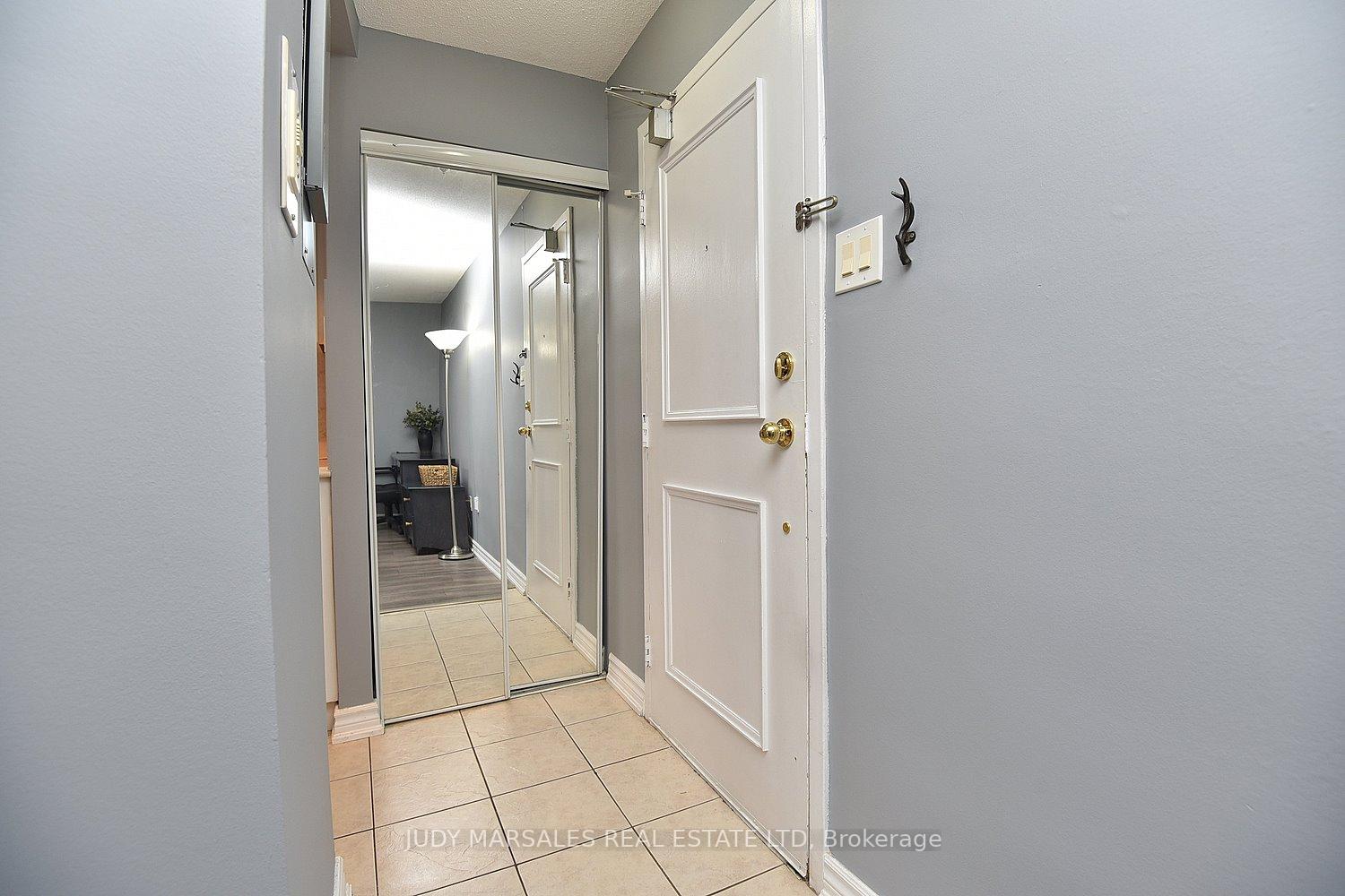 1 Bedroom Condo at 1950 Main,  Hamilton For sale
