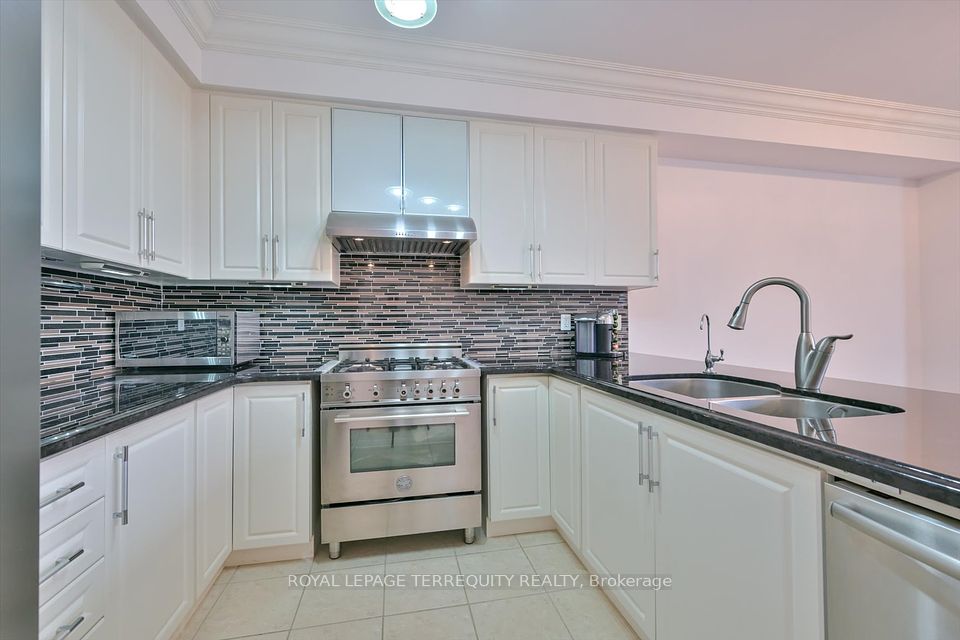 10461 Woodbine