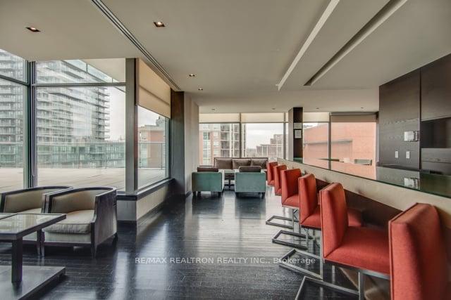 1 Bedroom Condo at 18 Yorkville, Toronto For sale