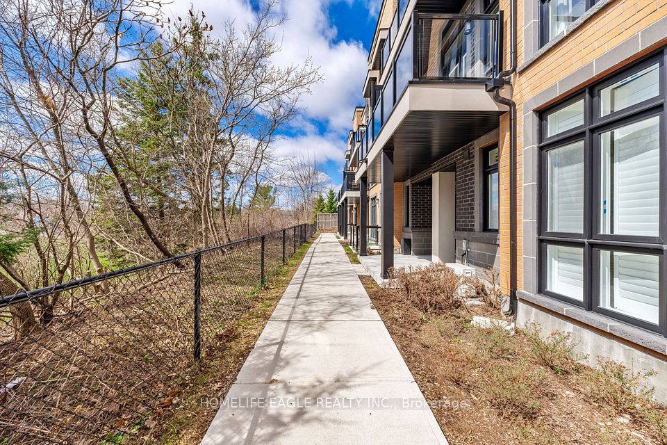 #16 - 7 Phelps Lane, Richmond Hill, ON L4E 1J4