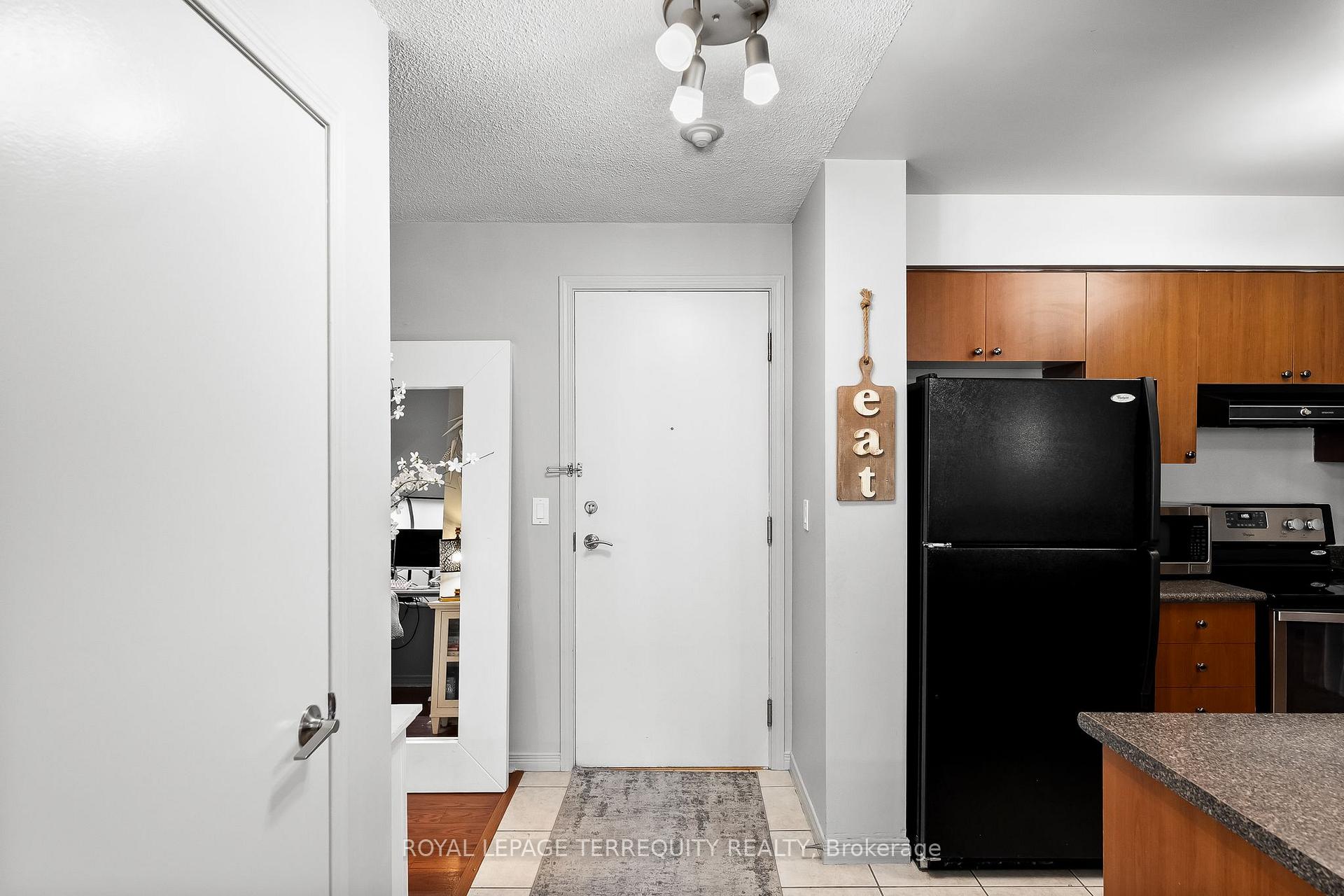 3 Bedrooms Condo at 3650 Kingston RD, Toronto For sale
