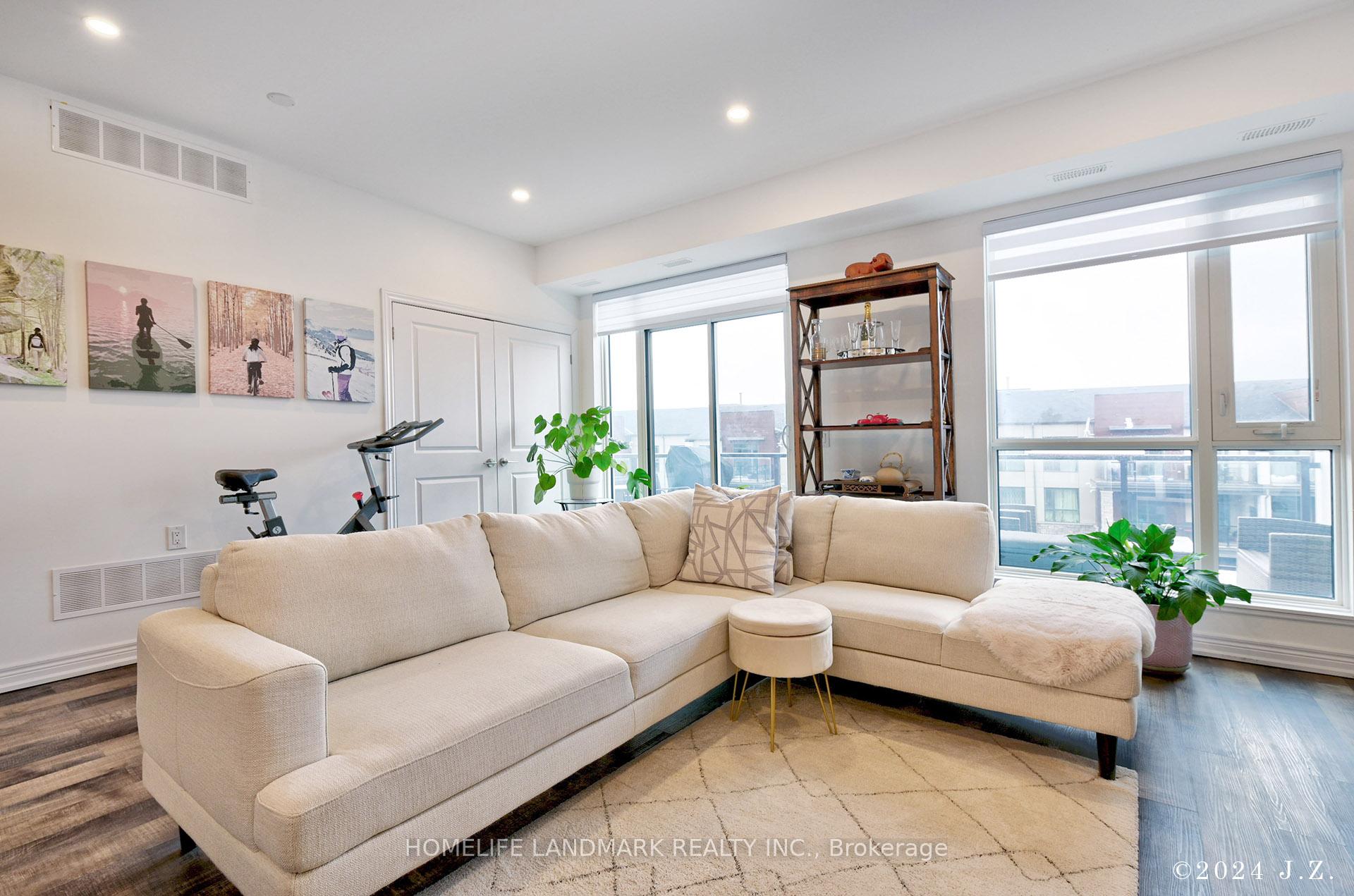 2 Bedrooms Condo at 2370 Khalsa,  Oakville For sale