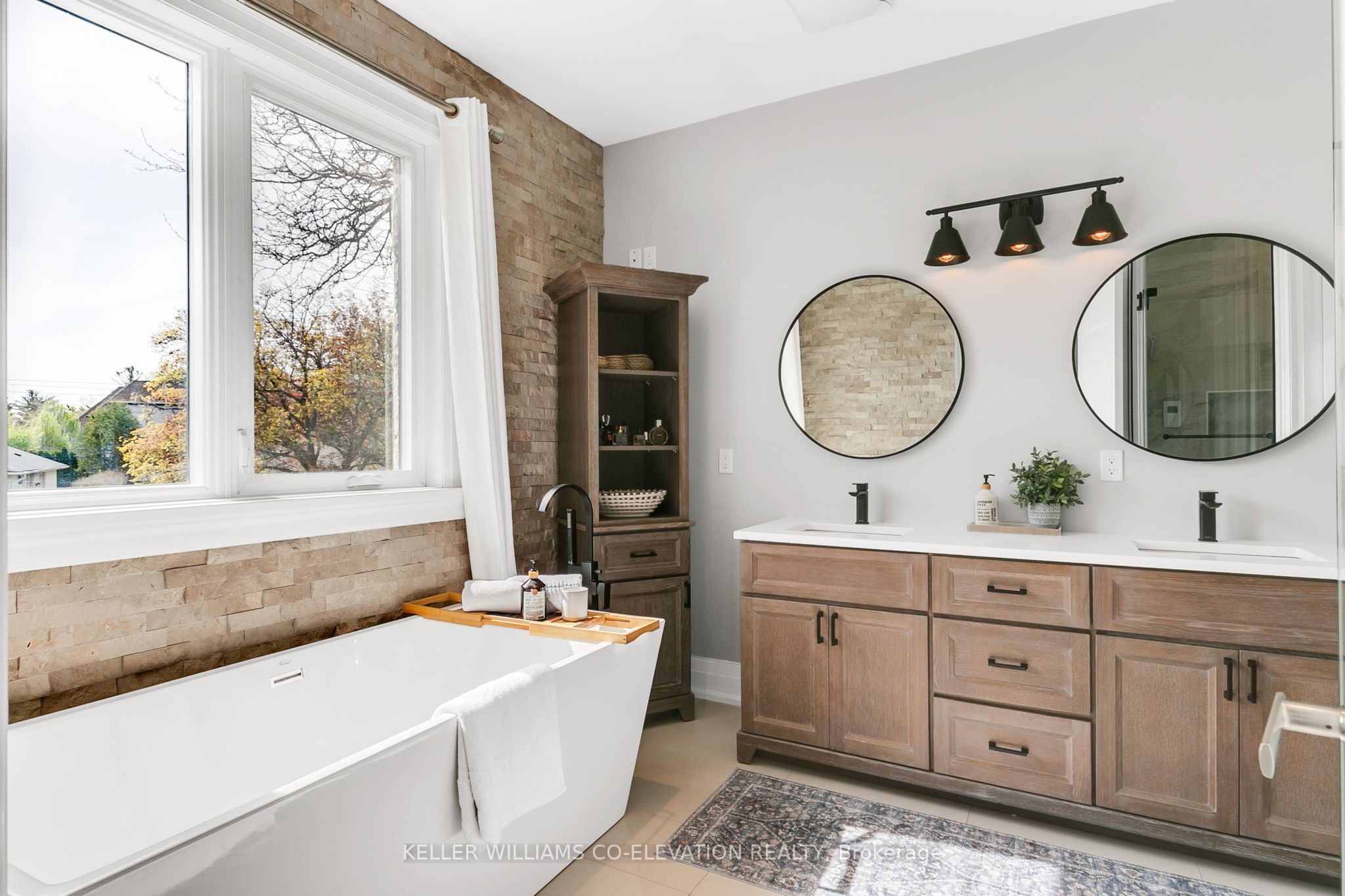 19 Duncairn Drive, Toronto, ON M9B 2P2