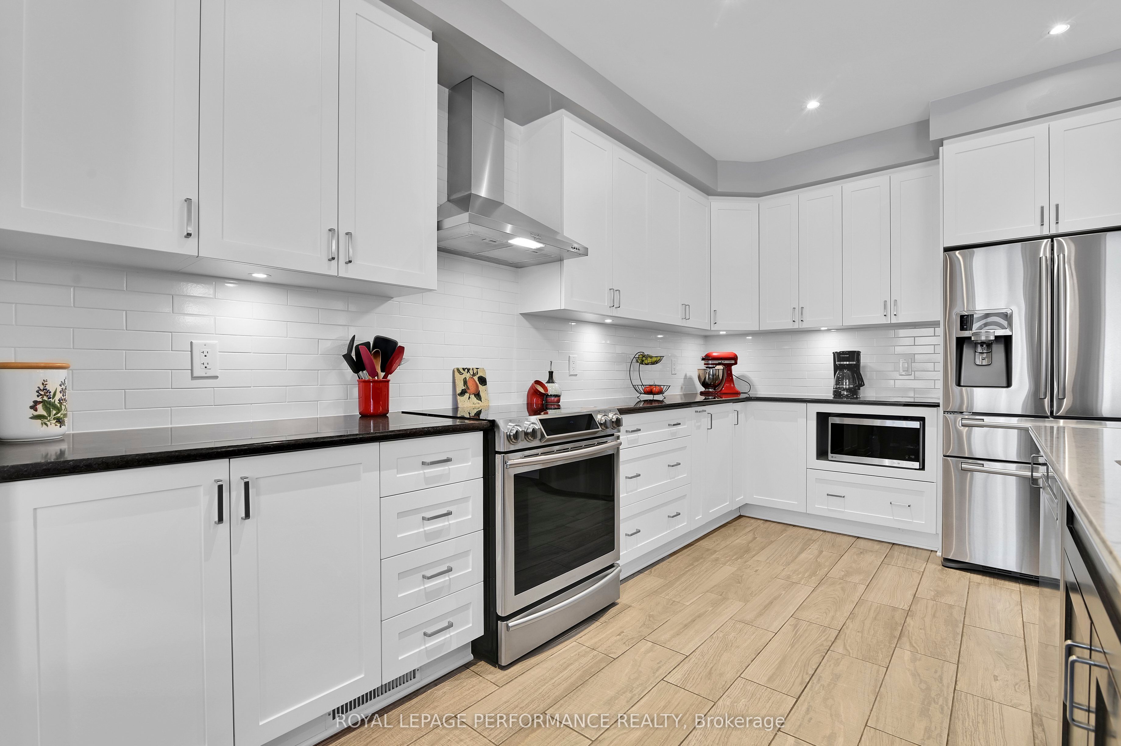639 Rockrose Way, BlossomParkAirportandArea, ON K1T 3T8