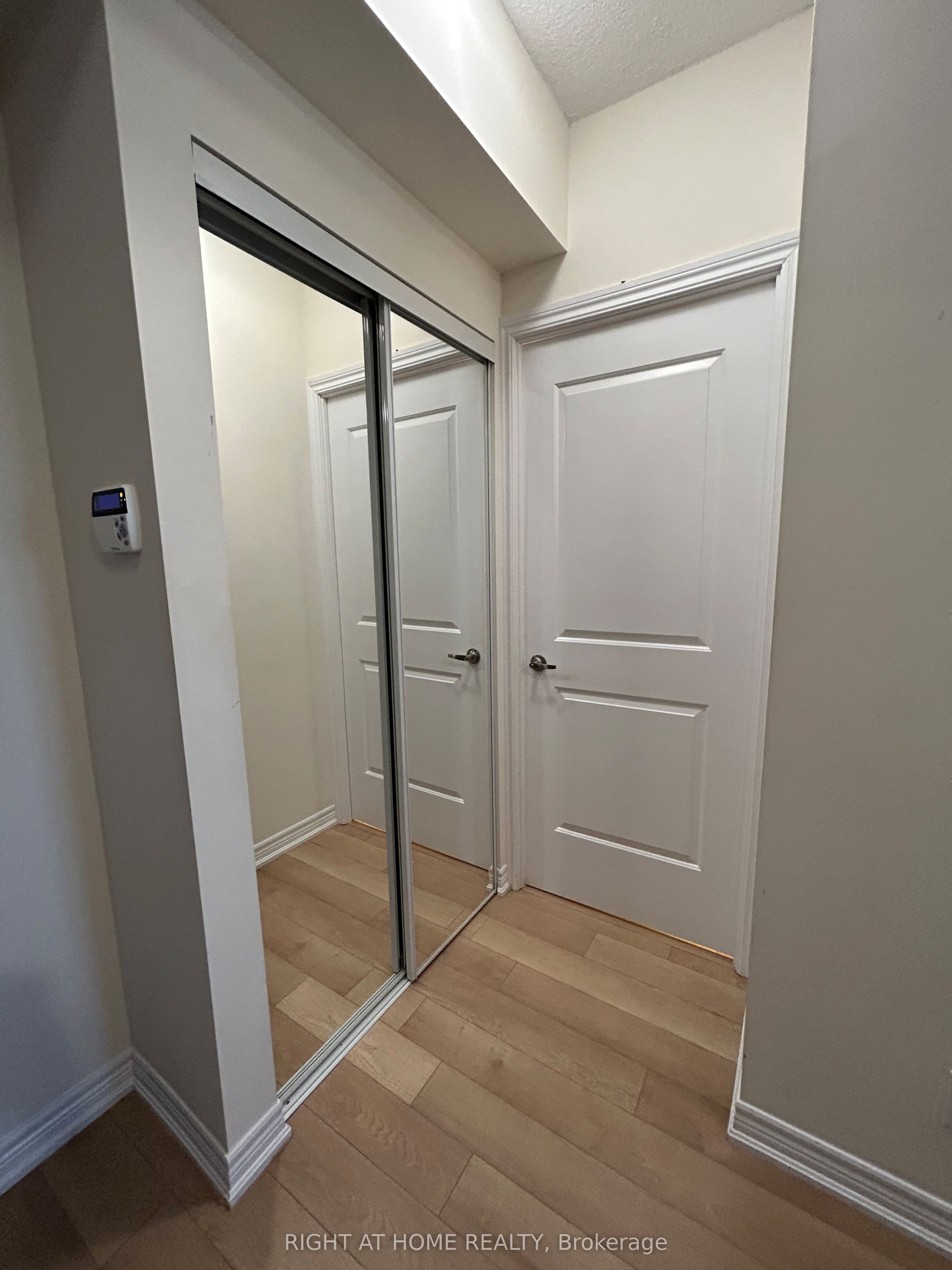 9255 Jane Street, #604