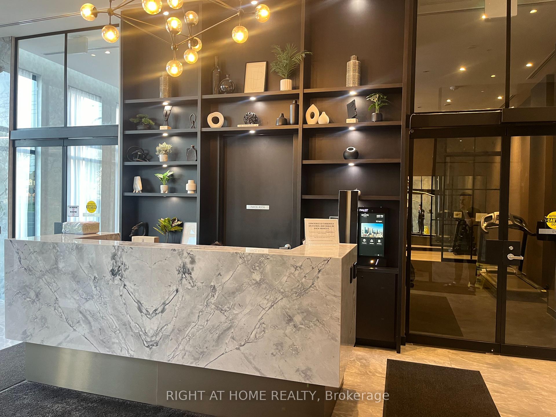 1 Bedroom Condo at 3005 Pine Glen, Oakville For sale