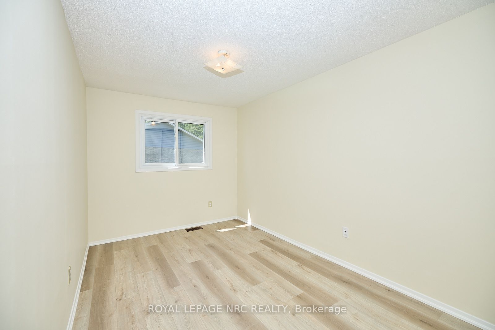 75 Ventura Drive, #23