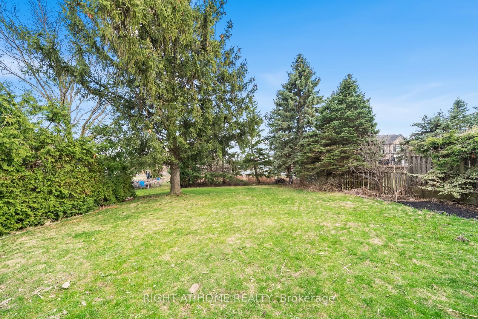 93 Pemberton Road