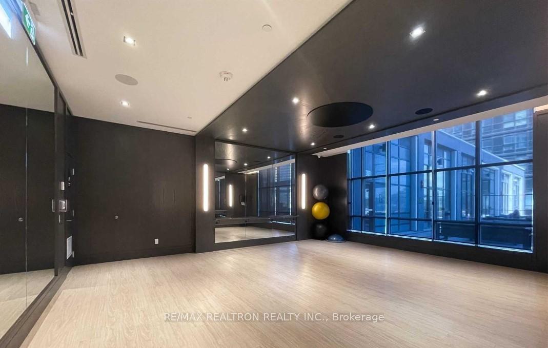 1 Bedroom Condo at 9 Mabelle, Toronto For sale