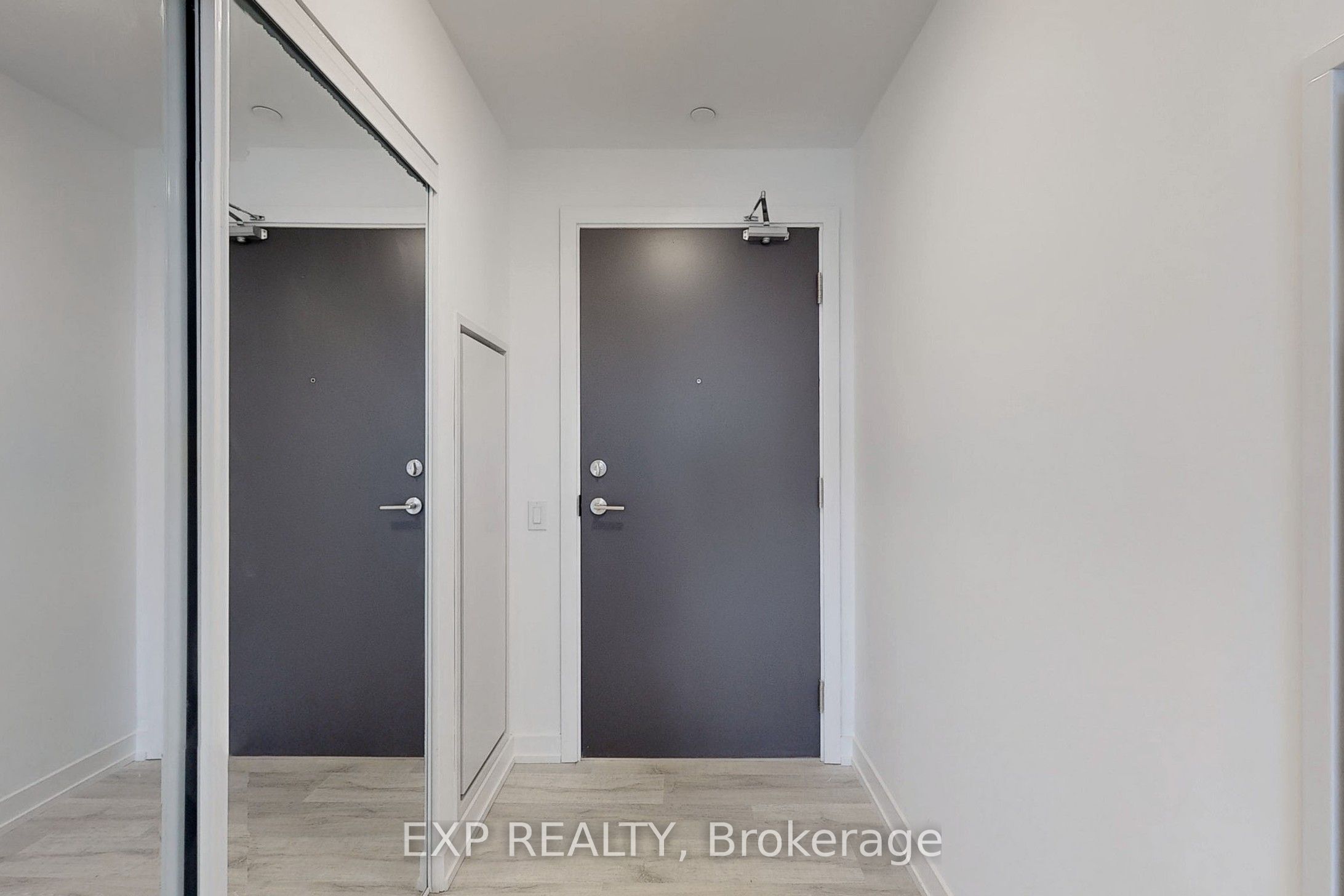 7 Golden Lion Hts Avenue, #1409