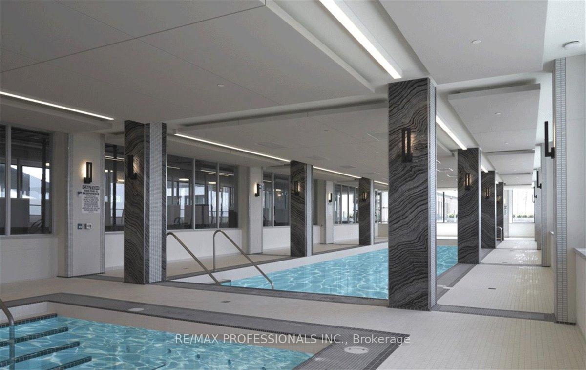 2 Bedrooms Condo at 20 Shore Breeze, Toronto For sale