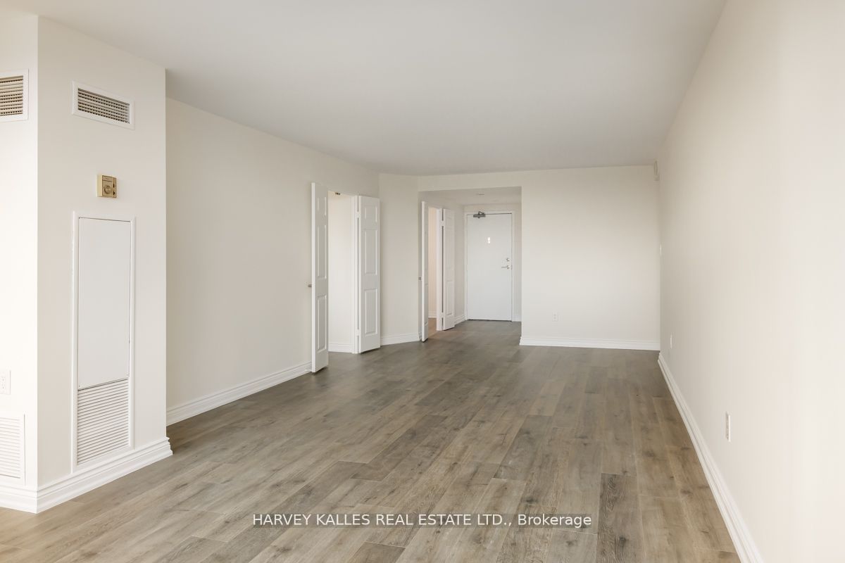 55 Skymark Drive 2903