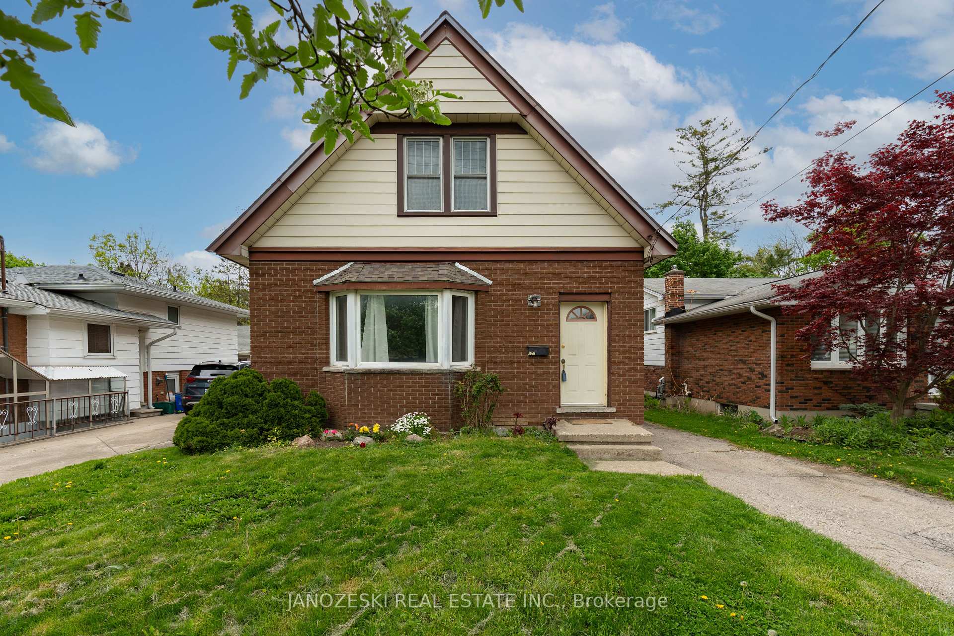 121 Britannia Avenue, London North, ON N6H 2J4