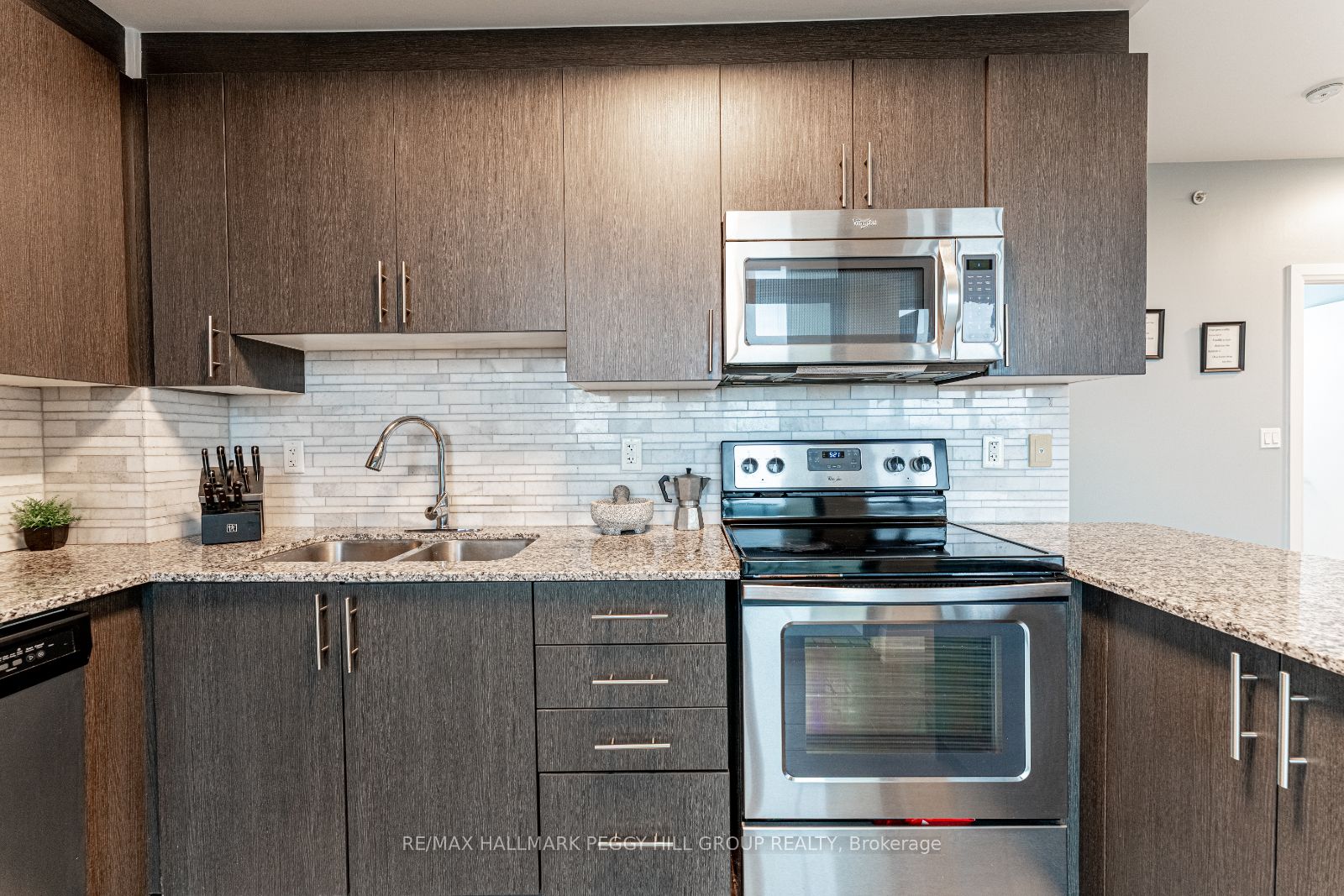 45 Yorkland Boulevard, #206