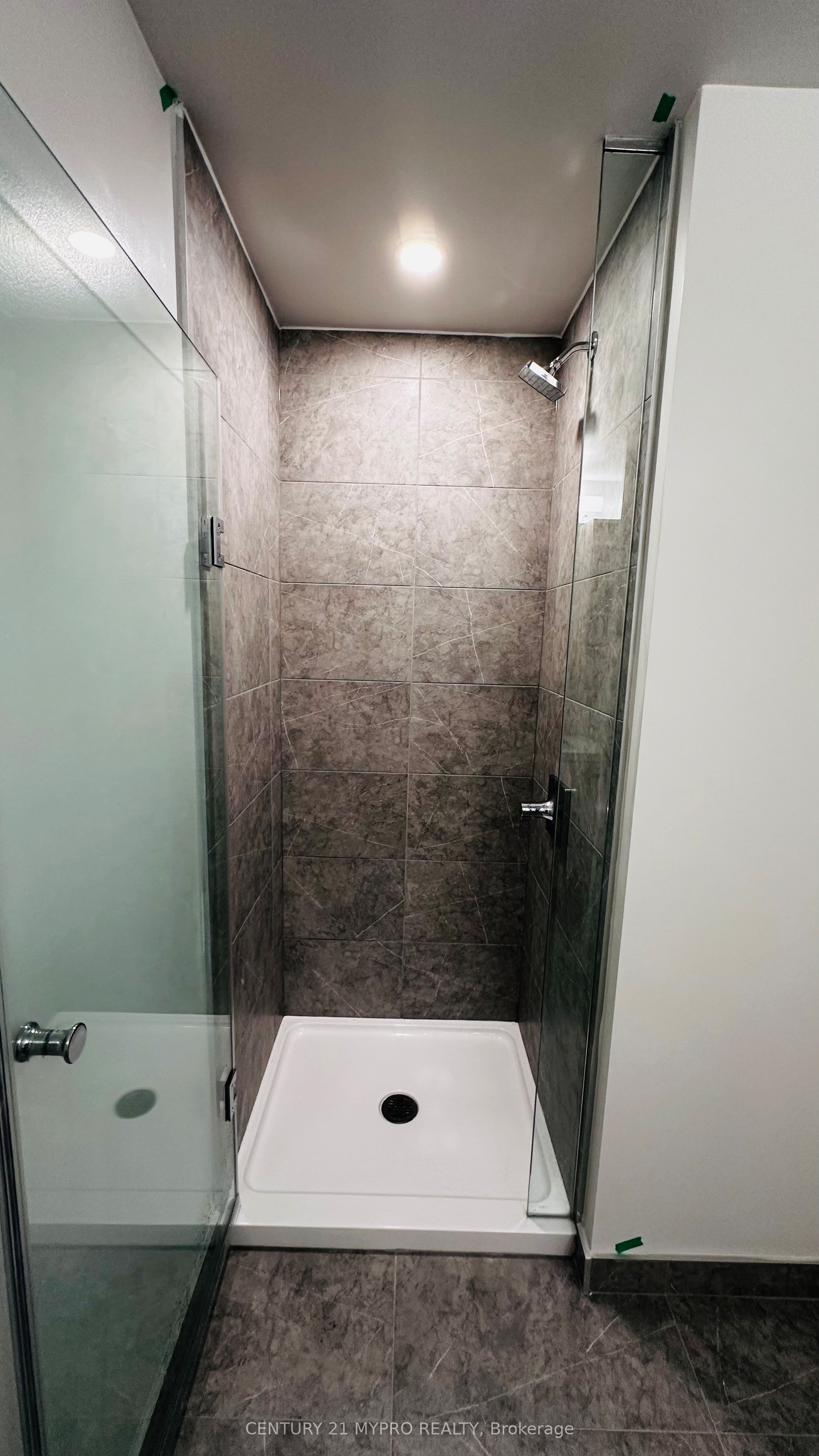 252 Church Street, #2**7