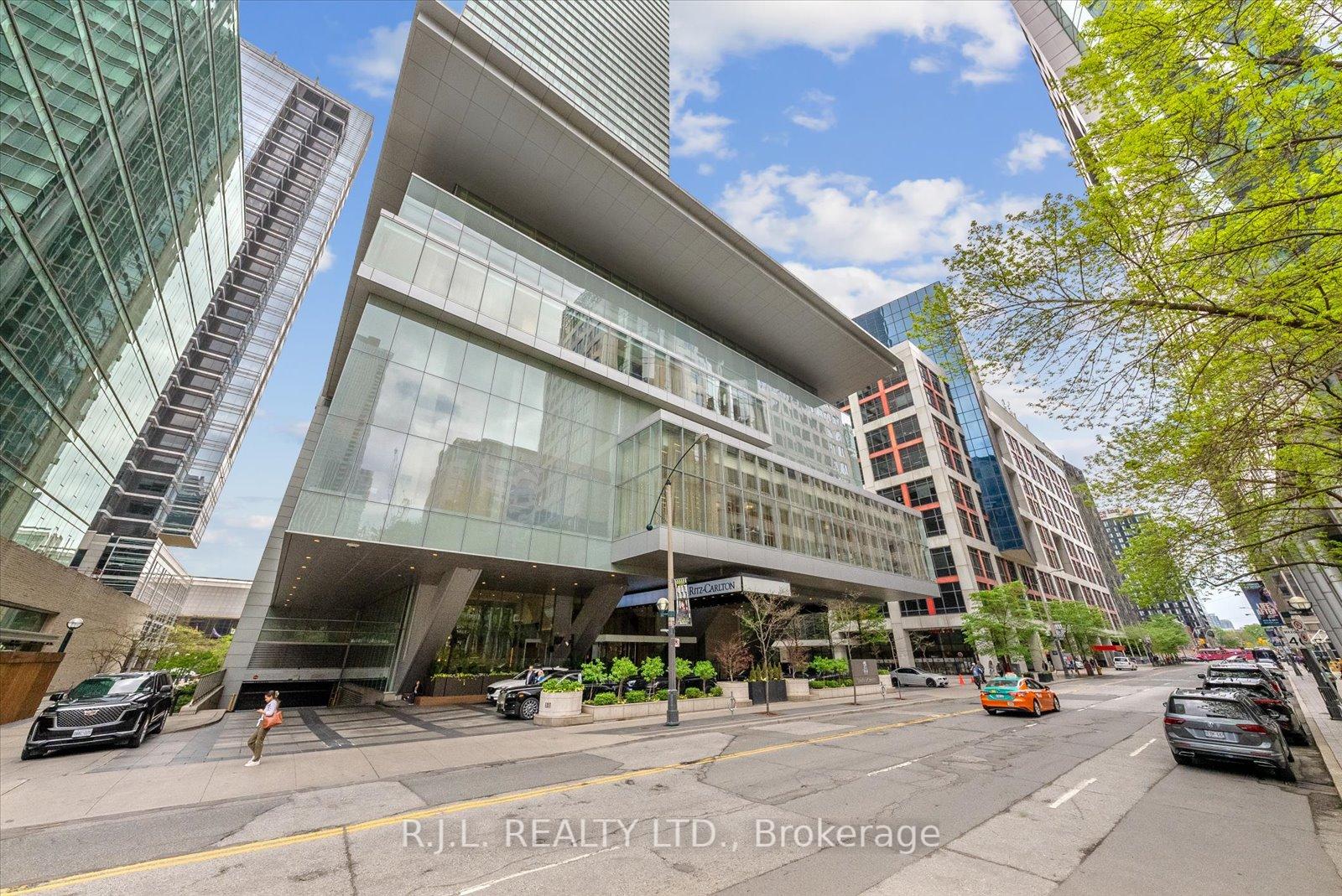 1 Bedroom Condo at 183 Wellington, Toronto For sale
