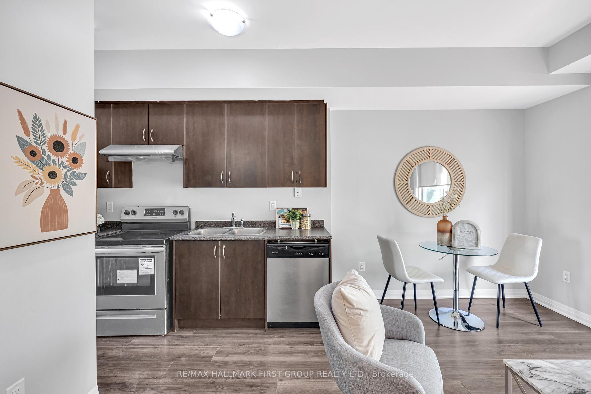 3 Bedrooms Condo at 1361 Neilson, Toronto For sale