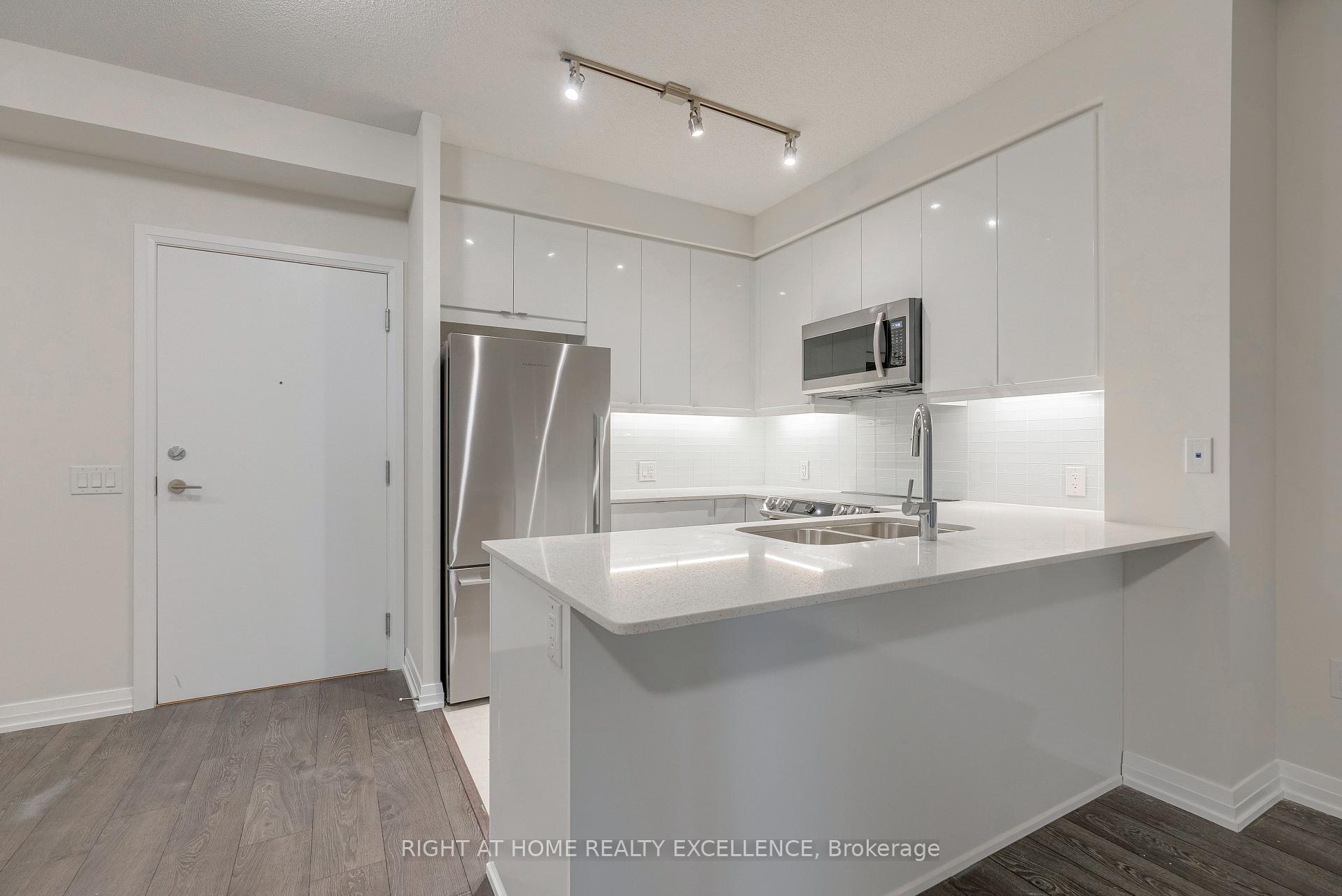 2 Bedrooms Condo at 50 Thomas Riley, Toronto For sale