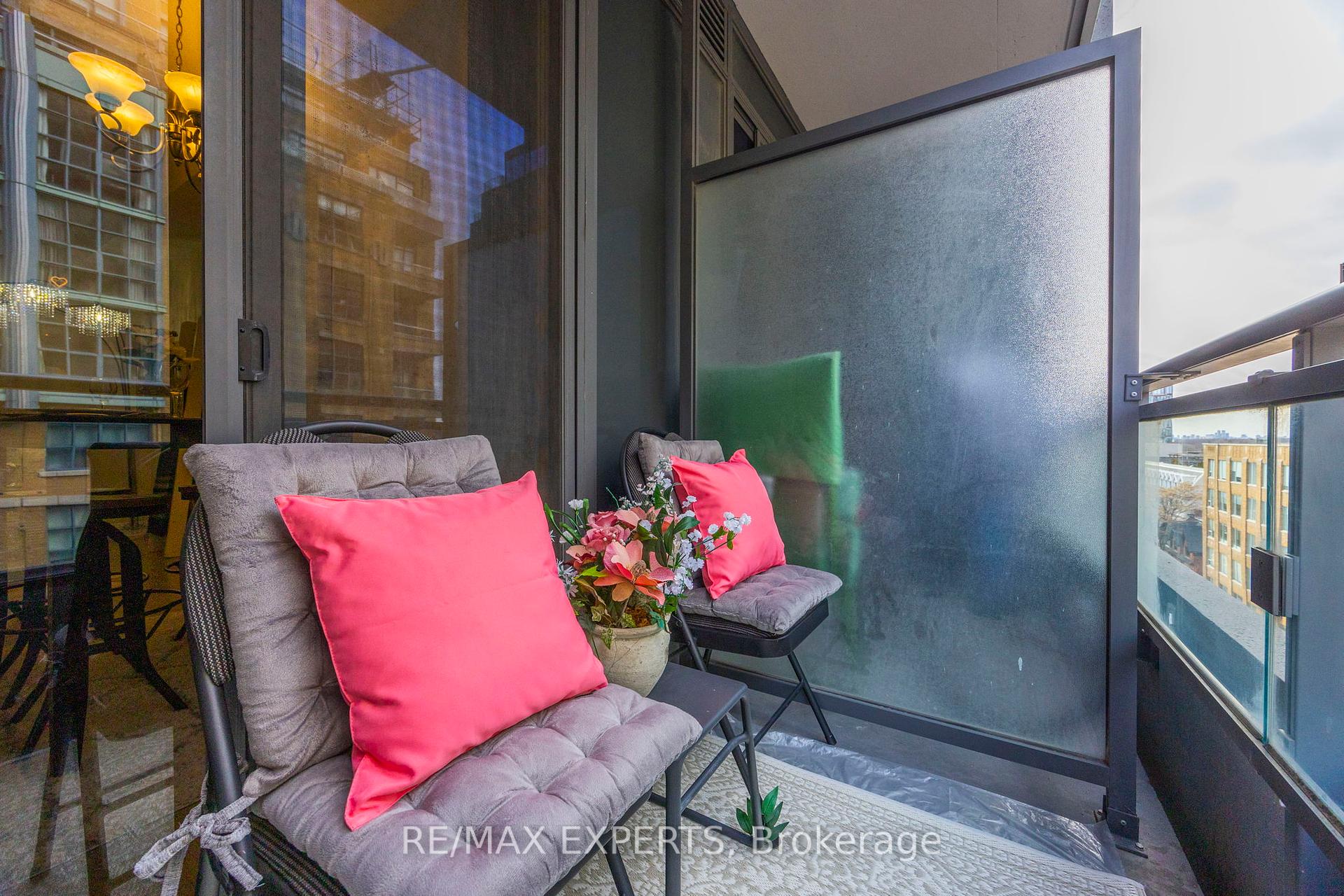 1 Bedroom Condo at 435 Richmond, Toronto For sale