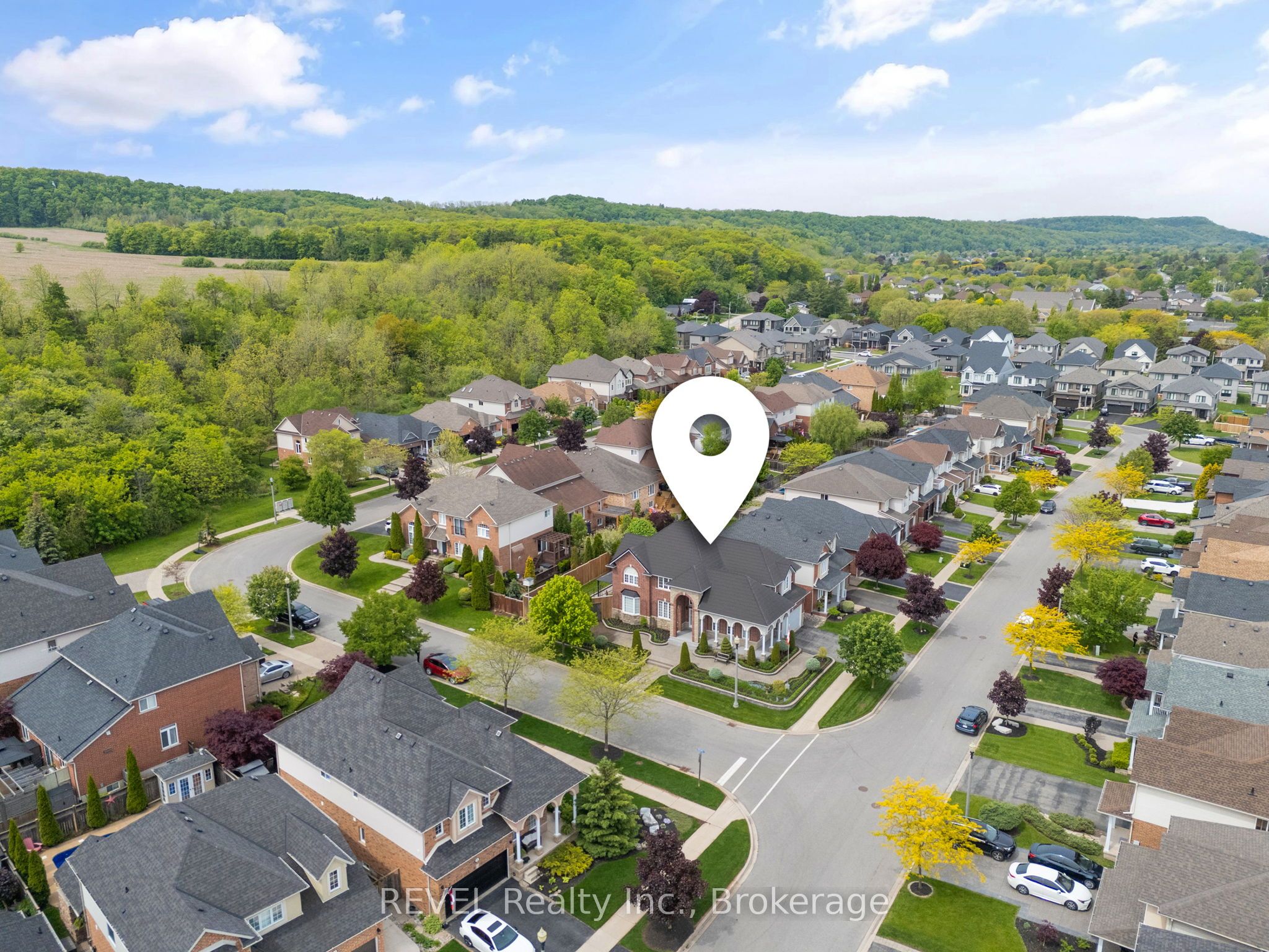 42 Vinifera Drive