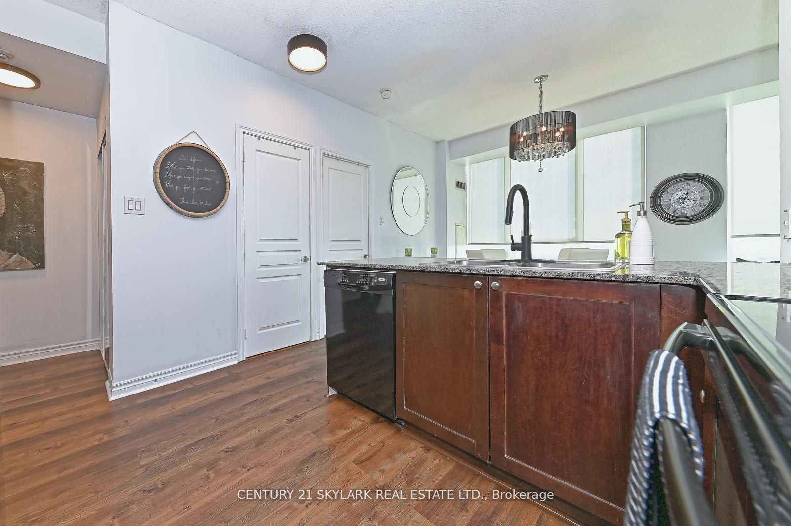 3525 kariya Drive, #2902