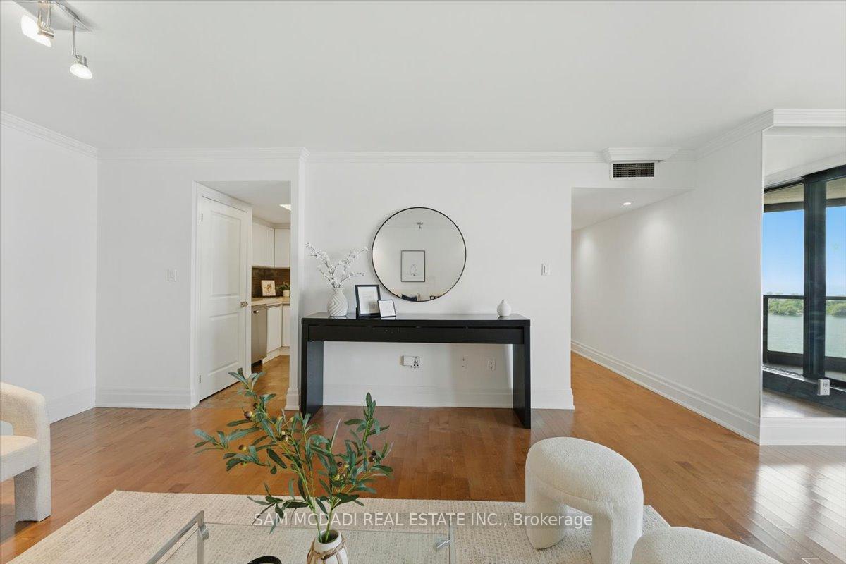 1 Bedroom Condo at 2045 Lake Shore, Toronto For sale