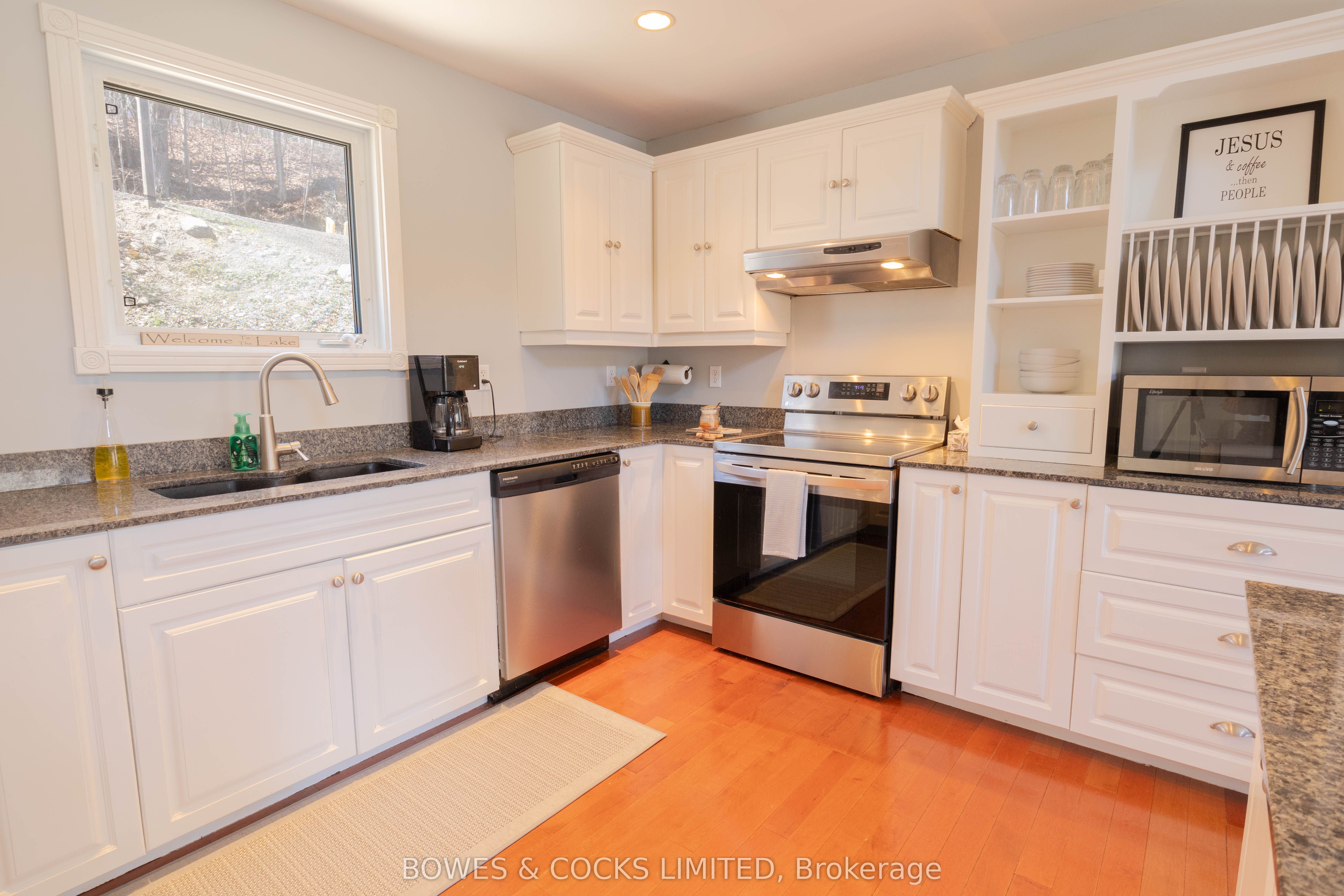 451 West Diamond Lake Road, Hastings Highlands, ON K0L 2A0