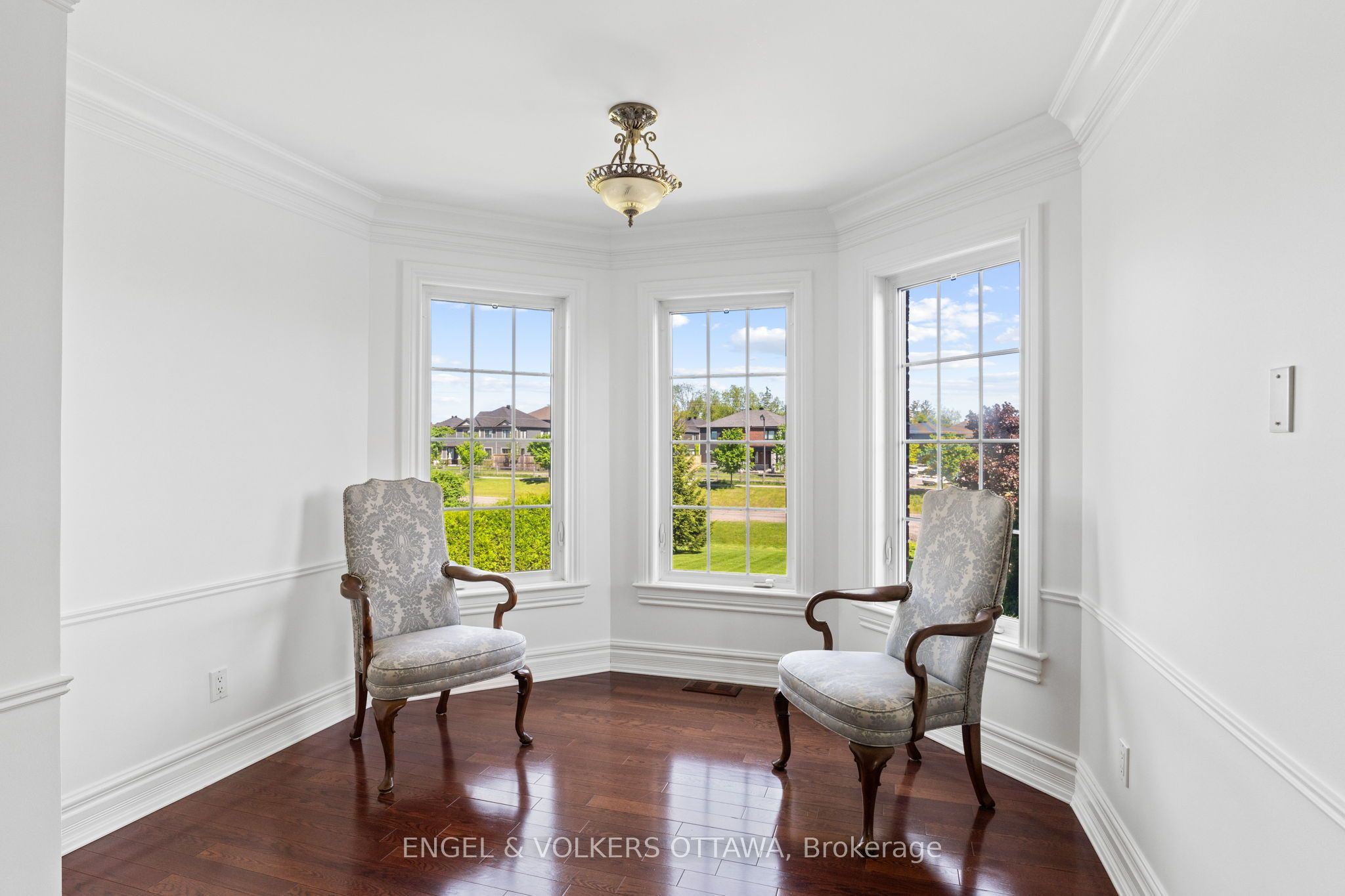 1222 CENTURY Road E