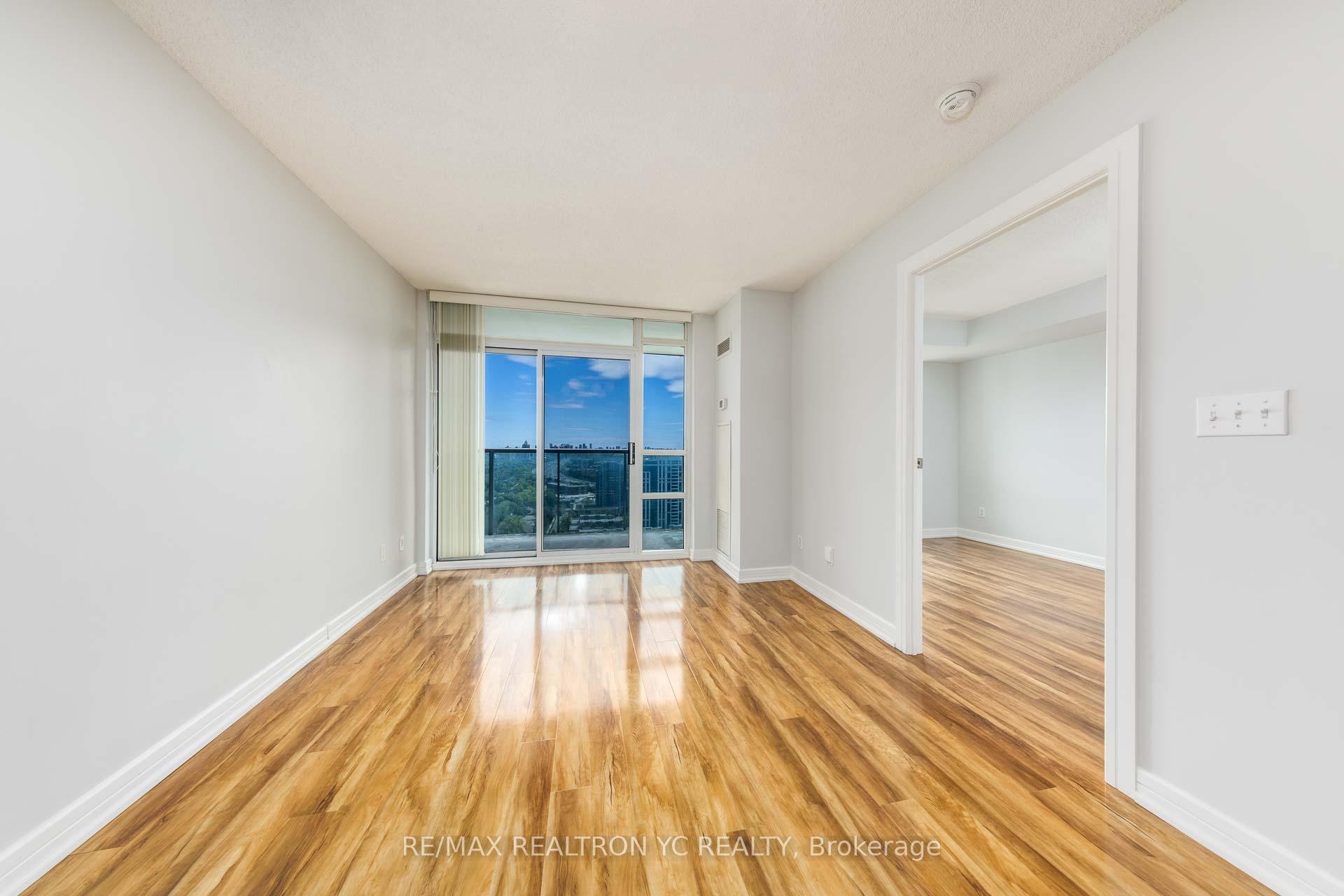1 Bedroom Condo at 18 Harrison Garden, Toronto For sale