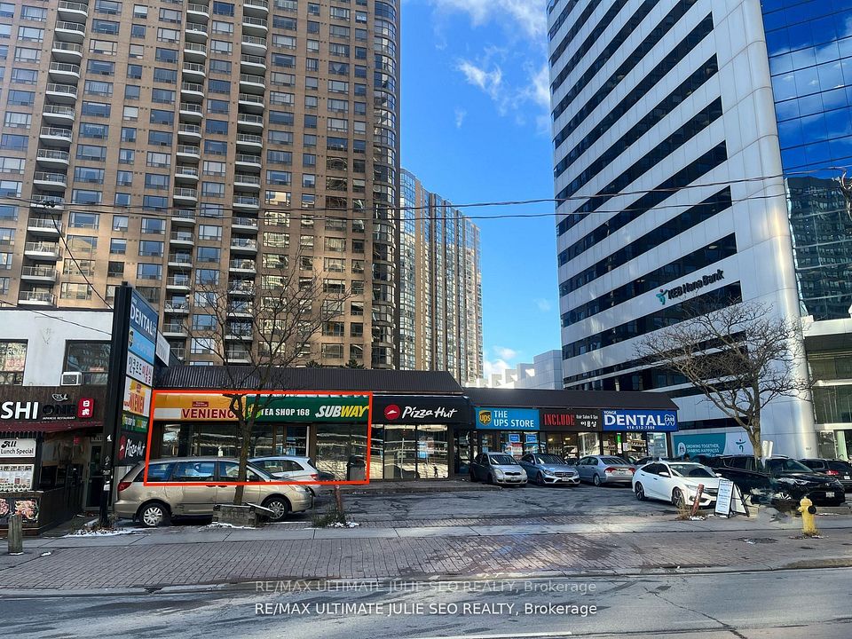4936 Yonge