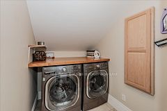 245 Hill Street W