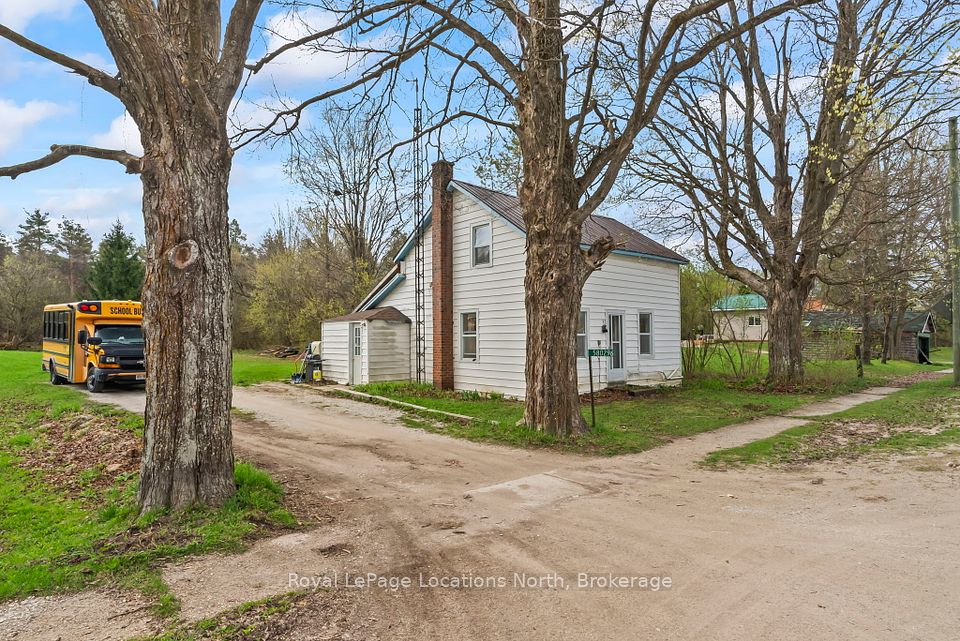 580296 Sideroad 60