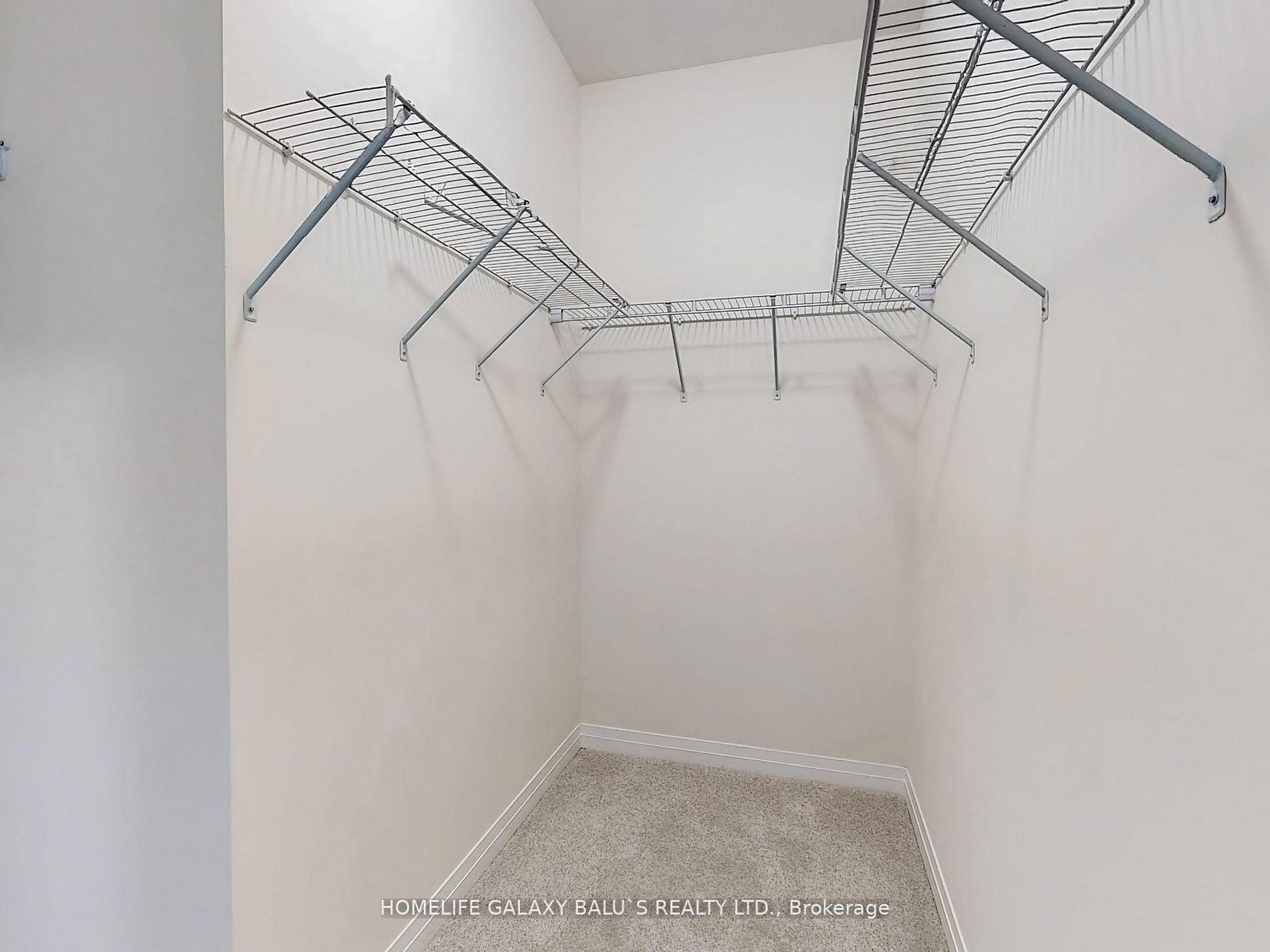 2966 Seagrass Street