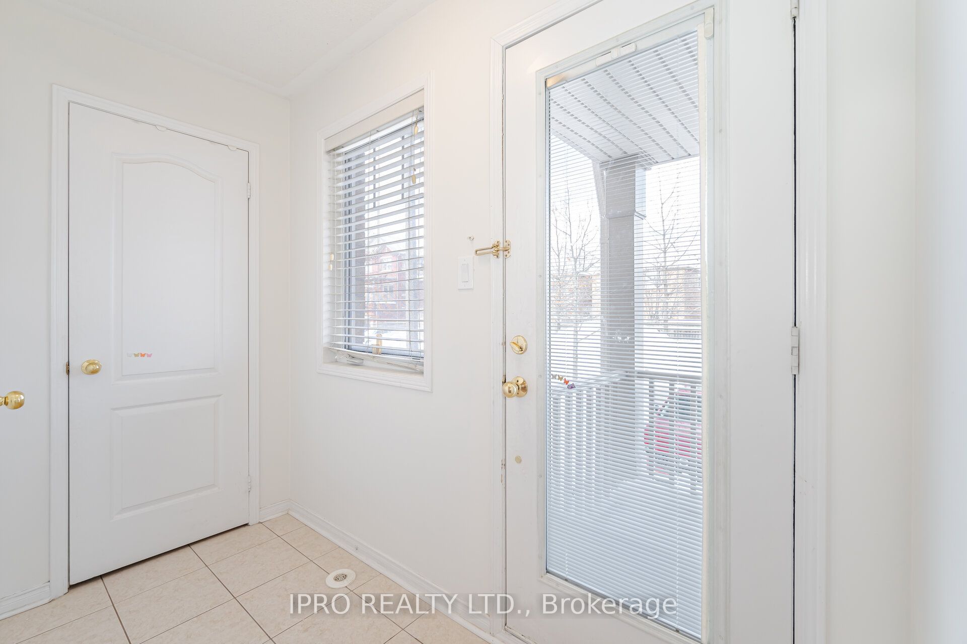 3250 Bentley Drive, #83