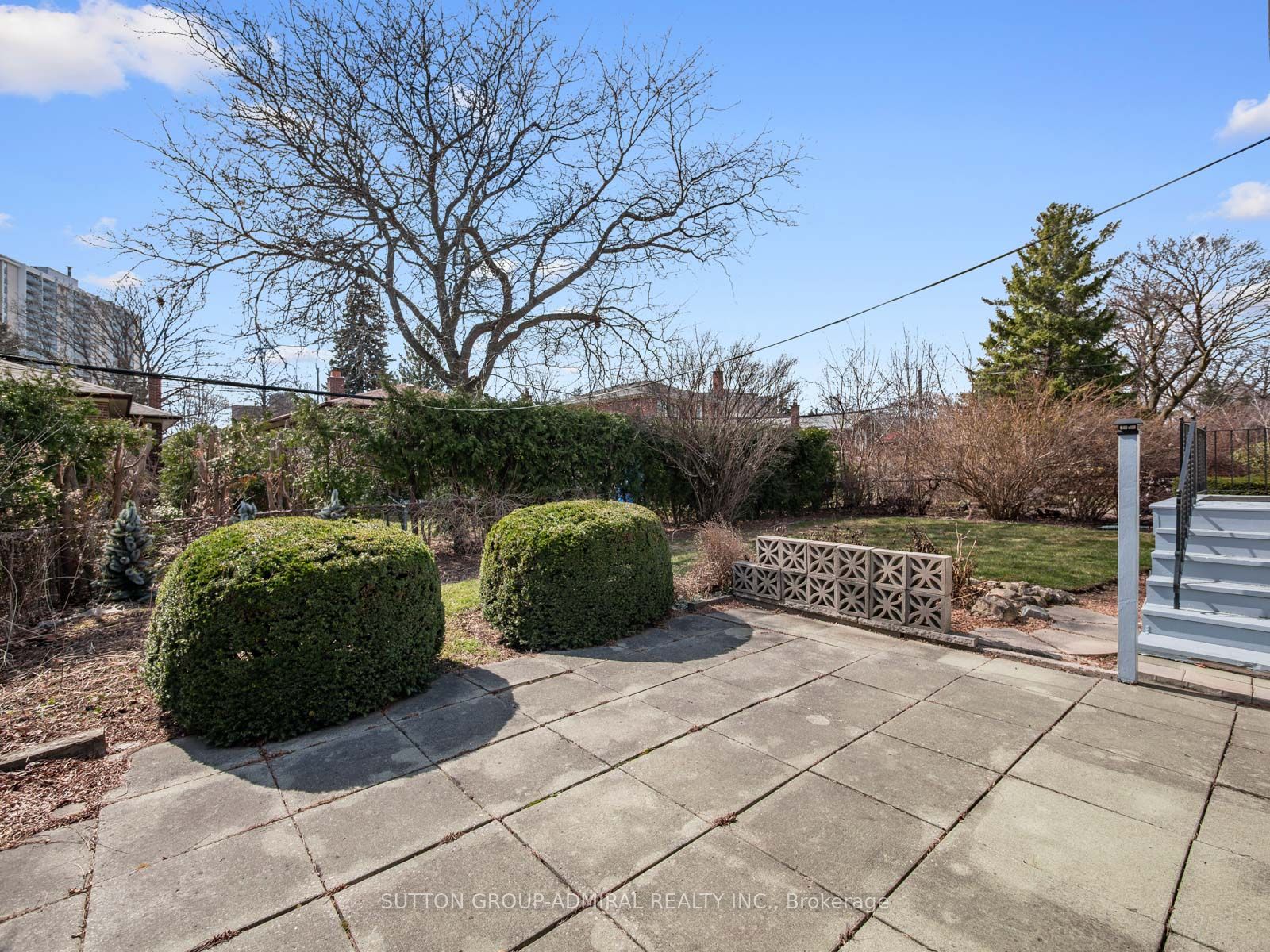 57 Dukinfield Crescent