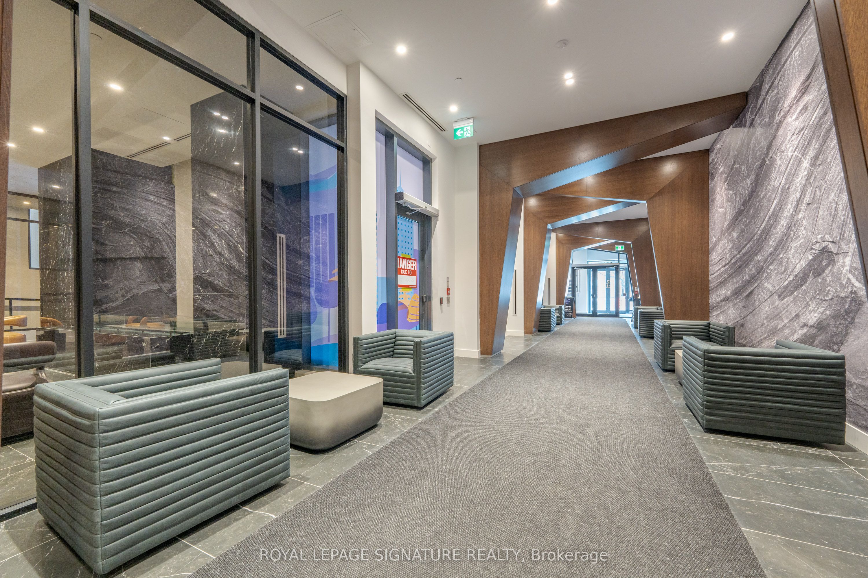 308 Jarvis Street, #2806