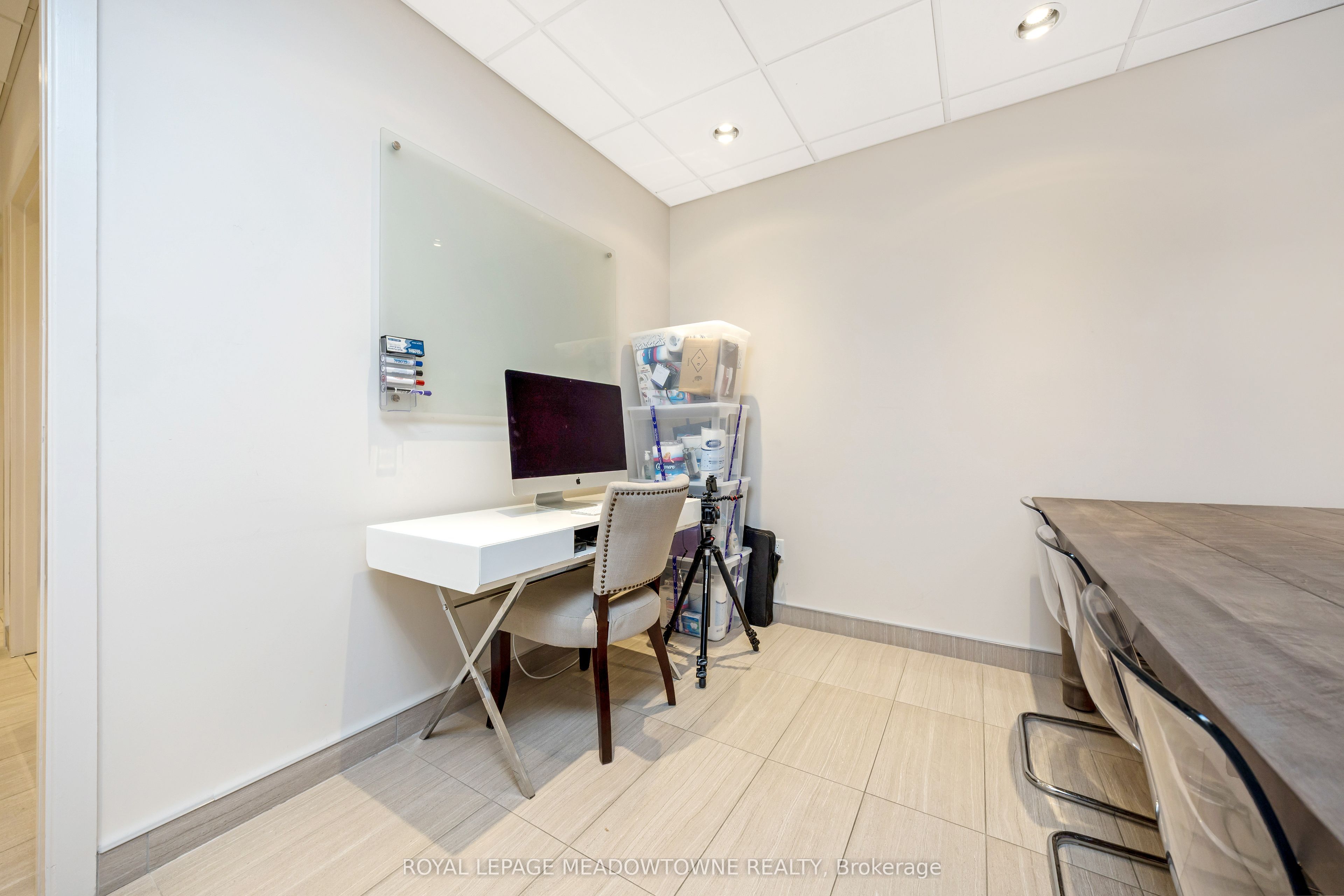 450 Bronte Street S, #110