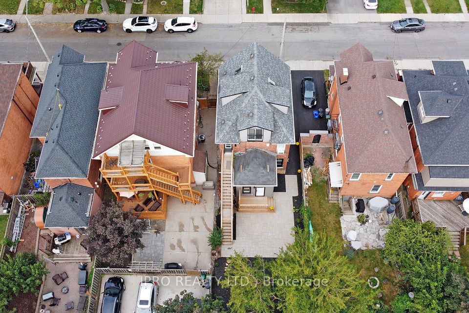 75 Ontario