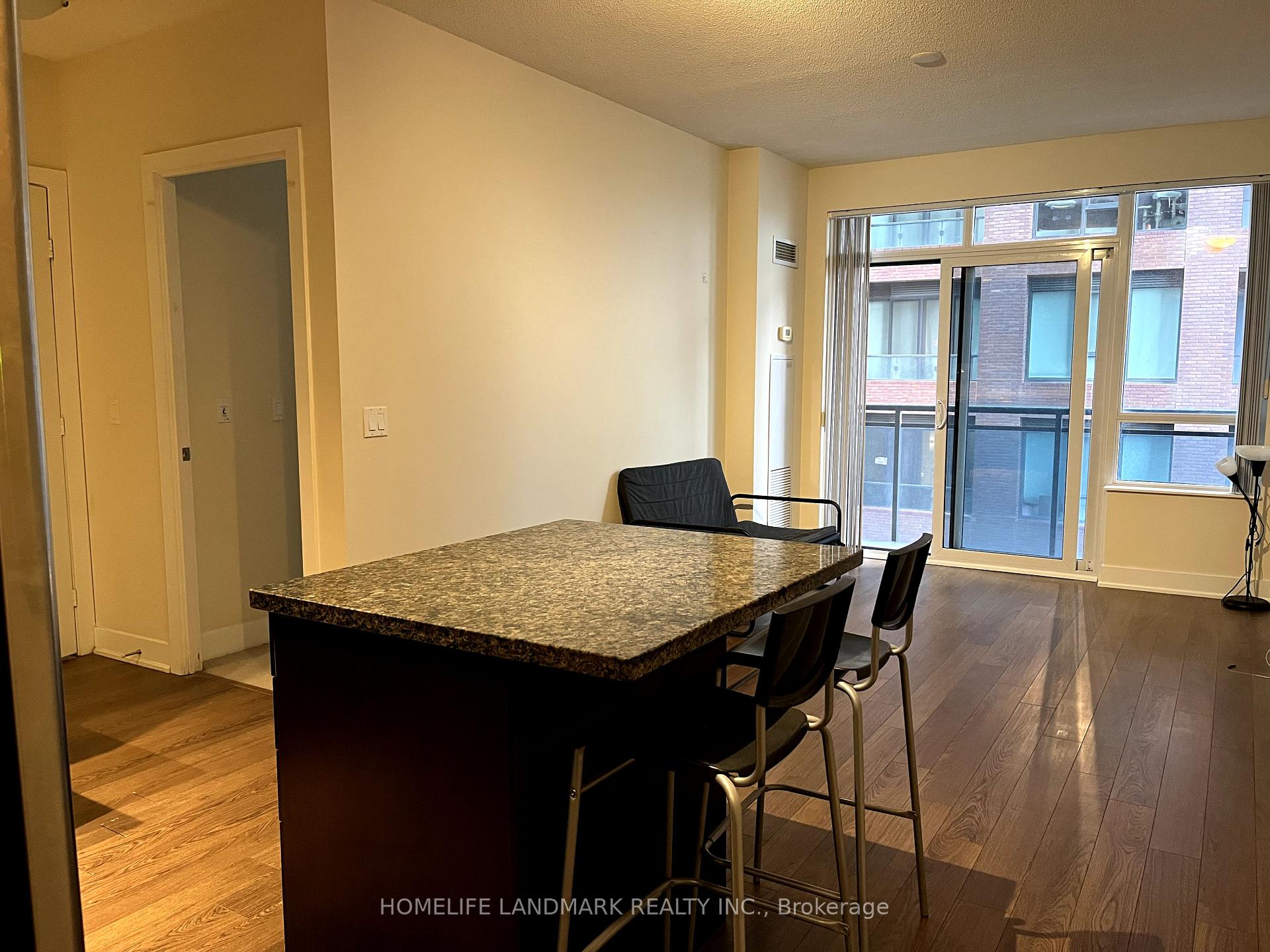 1 Bedroom Condo at 28 Linden, Toronto For sale