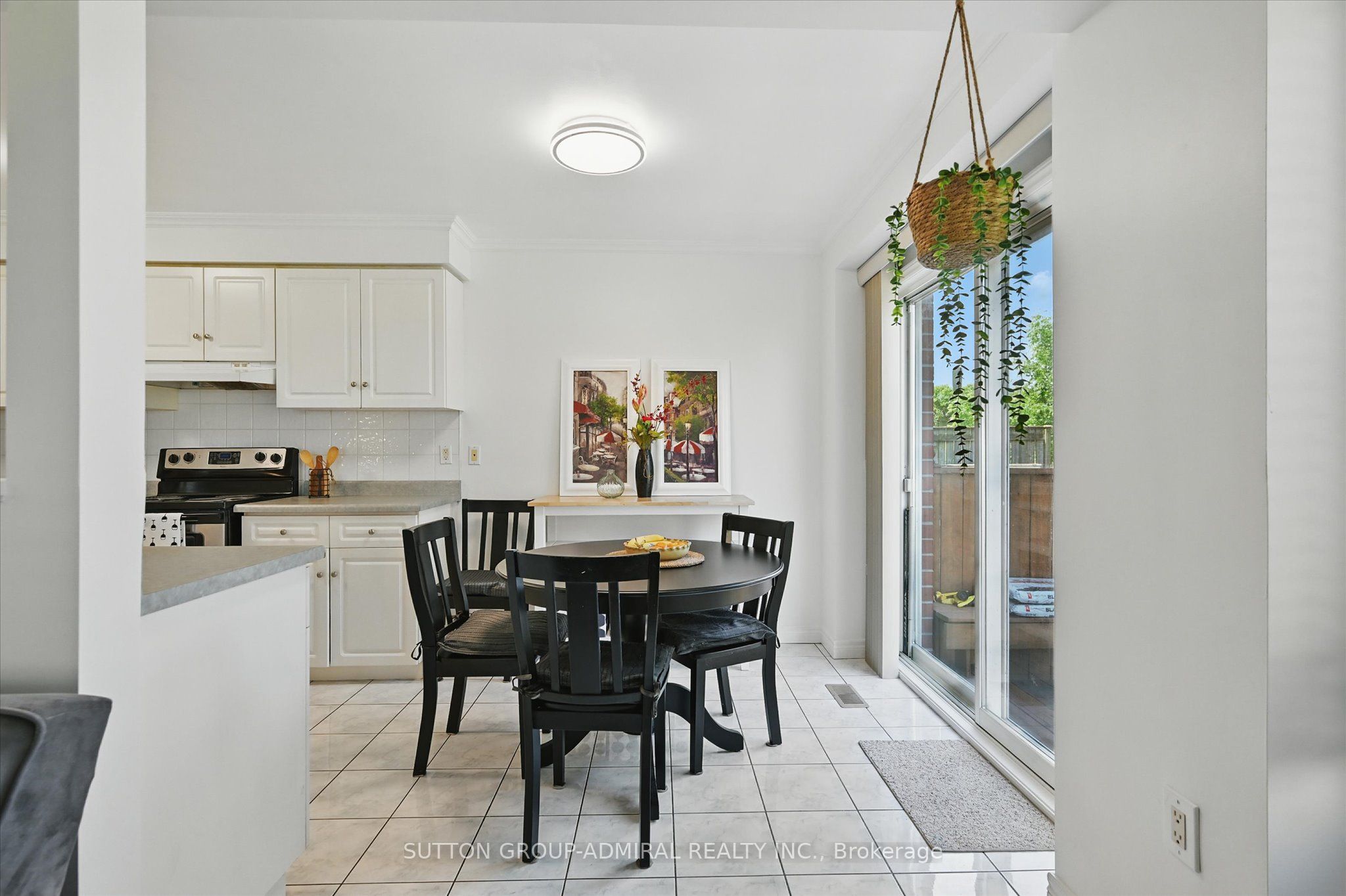 469 Dewitt Road