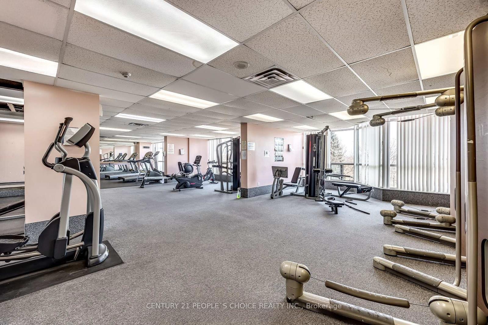 2 Bedrooms Condo at 3 Rowntree, Toronto For sale