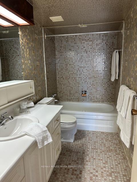3 Bedrooms Condo at 2365 Kennedy,  Toronto For sale