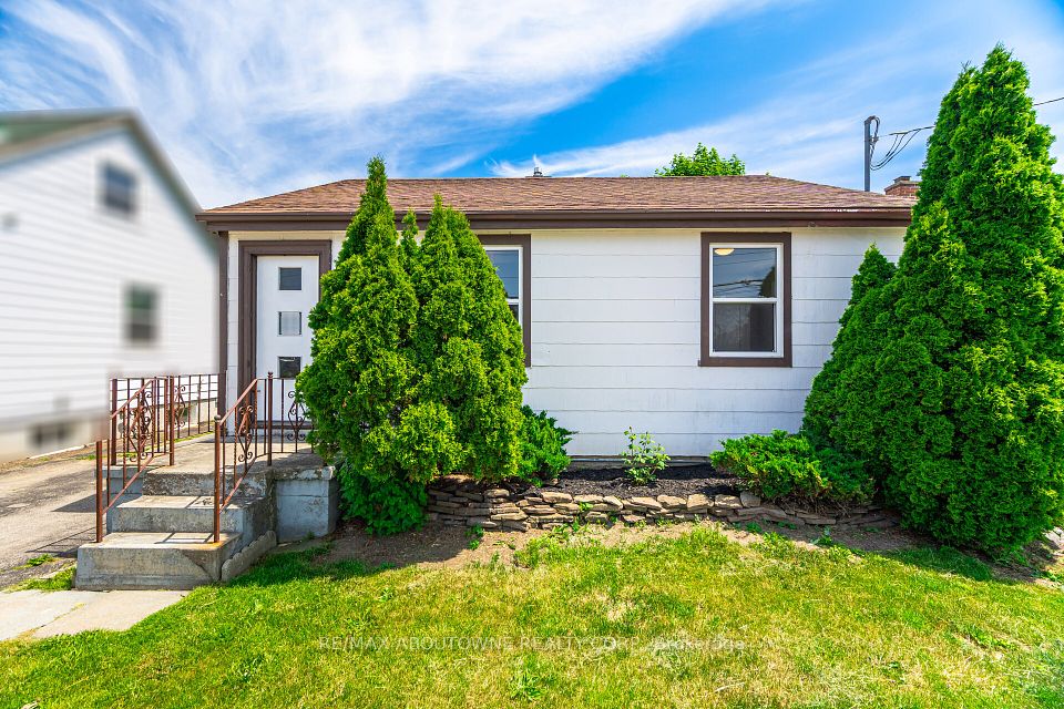 126 Cross Avenue