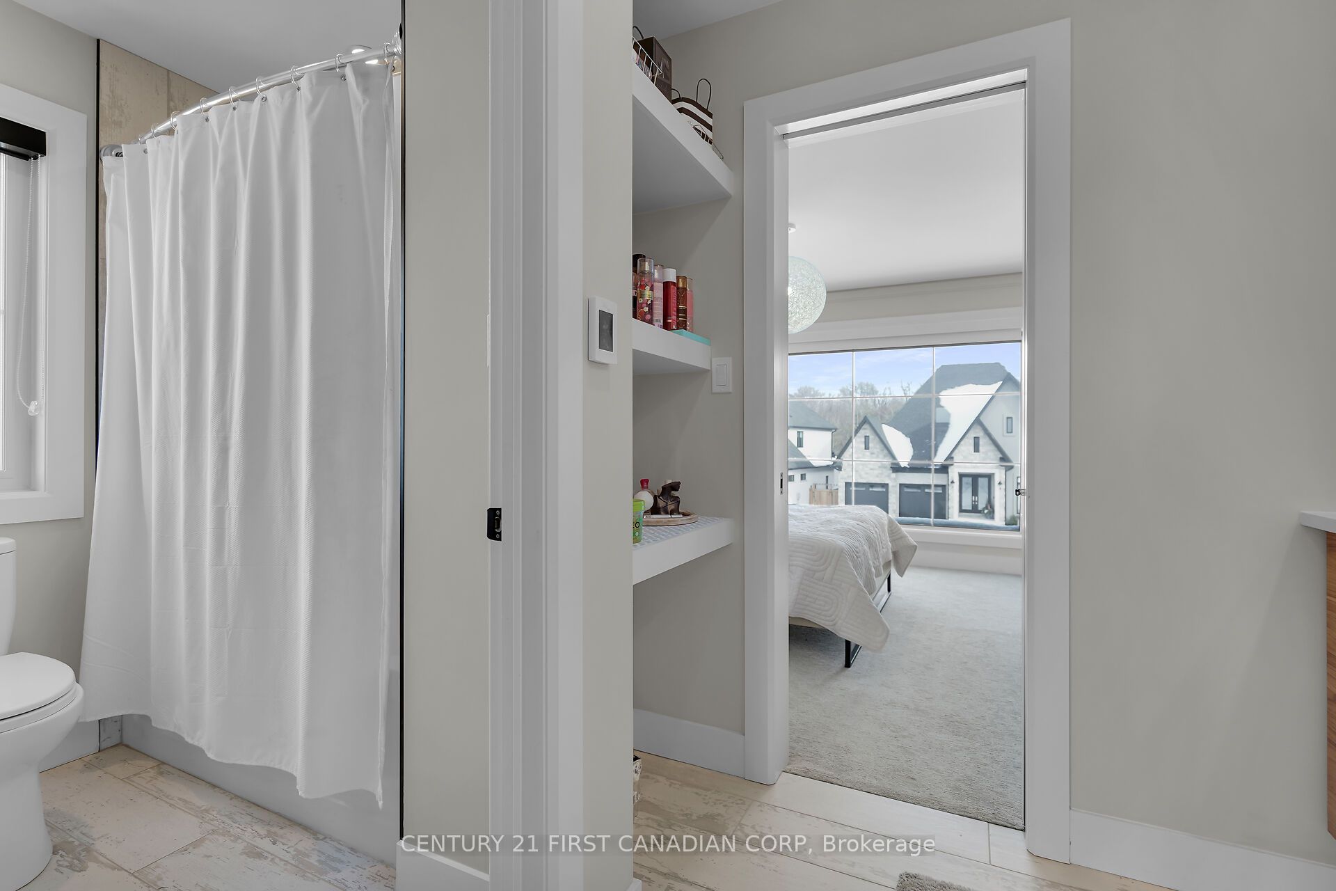 1741 Upper West Avenue, London South, ON N6K 0J2