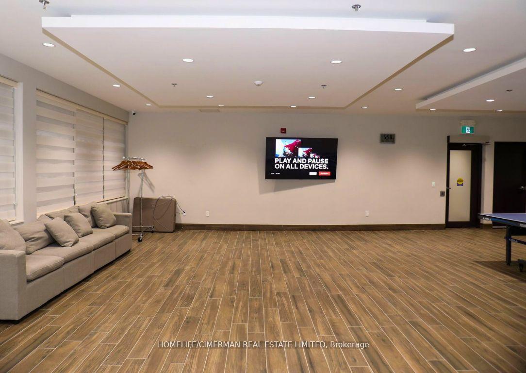 2 Bedrooms Condo at 725 Don Mills, Toronto For sale