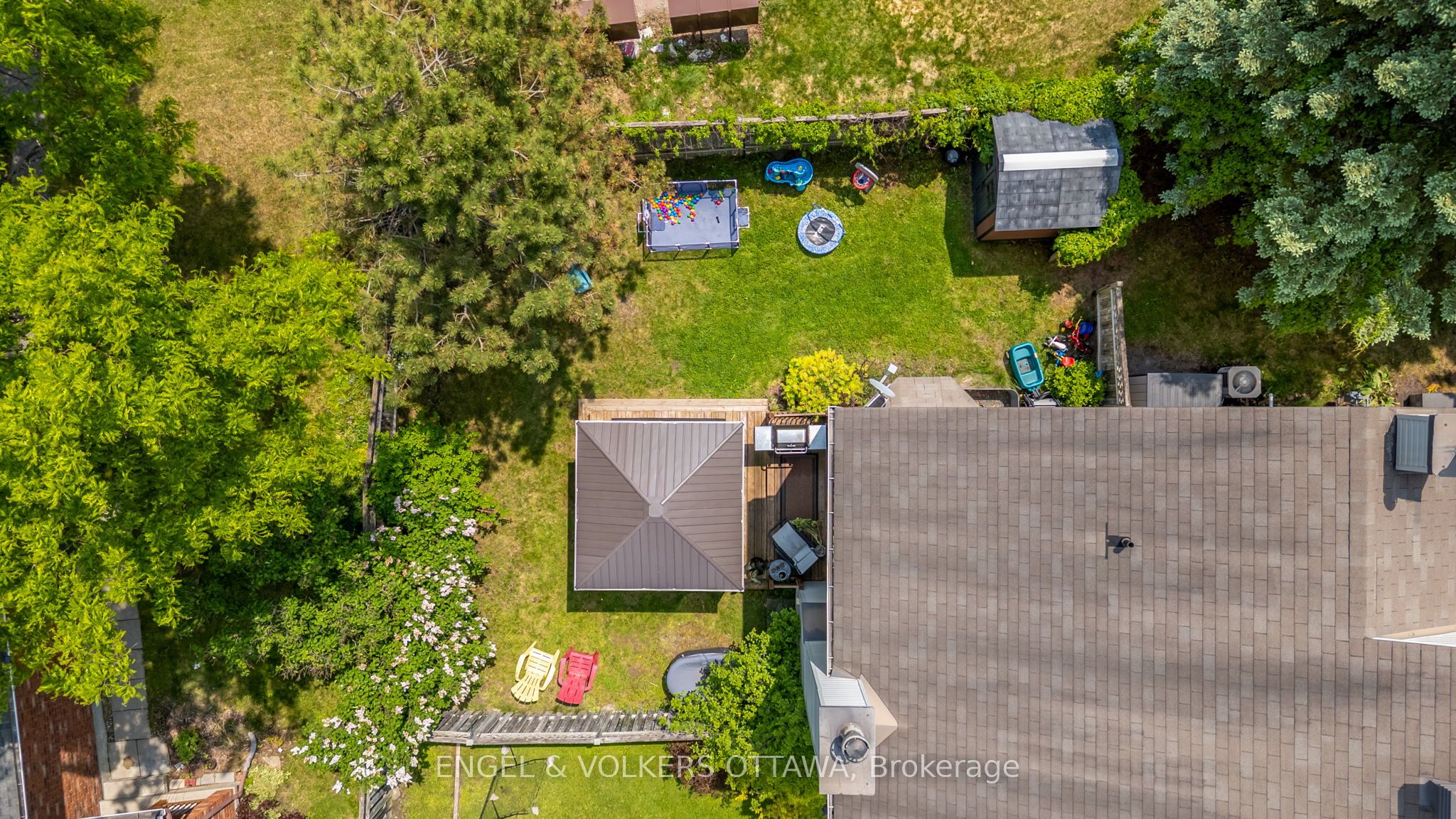 92 Markland Crescent