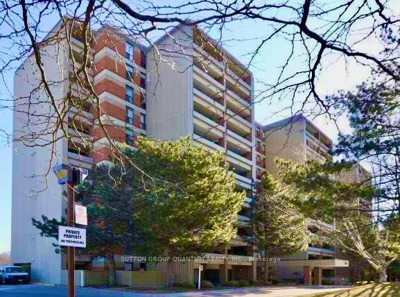 2 Bedrooms Condo at 965 Inverhouse, Mississauga For sale